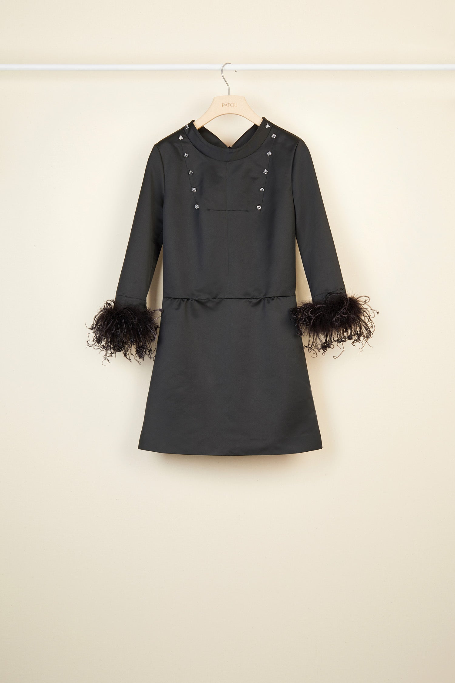Patou H20DR002 robe satin noire plumes cocktail