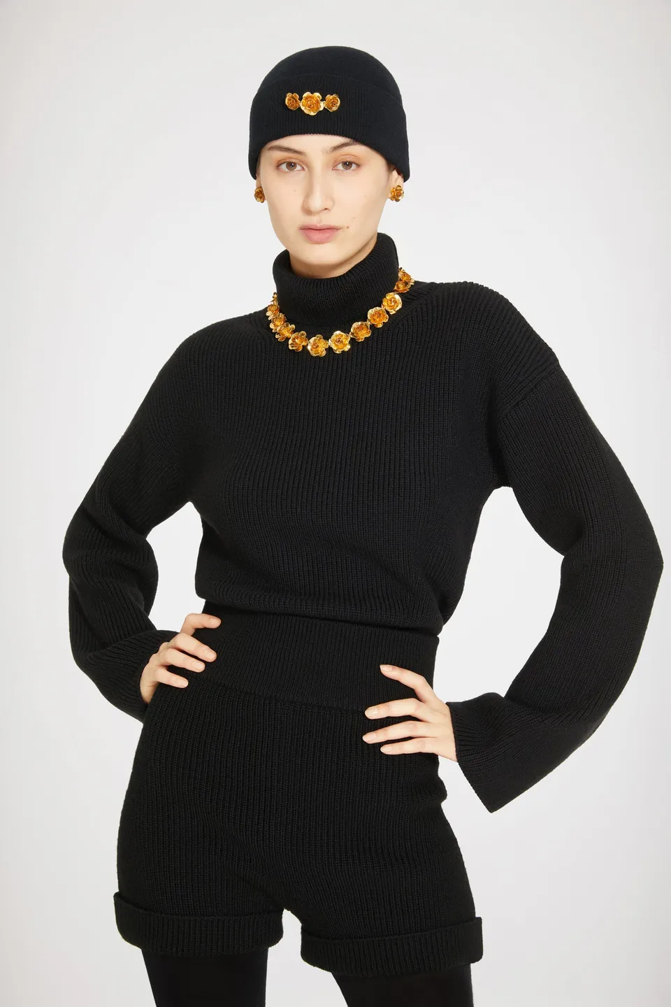 Patou KN093 short Black maille mérinos taille haute