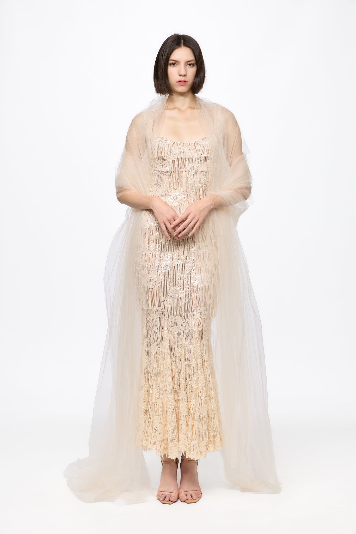 ATU Body Couture robe midi sequins crème corset voile taille S