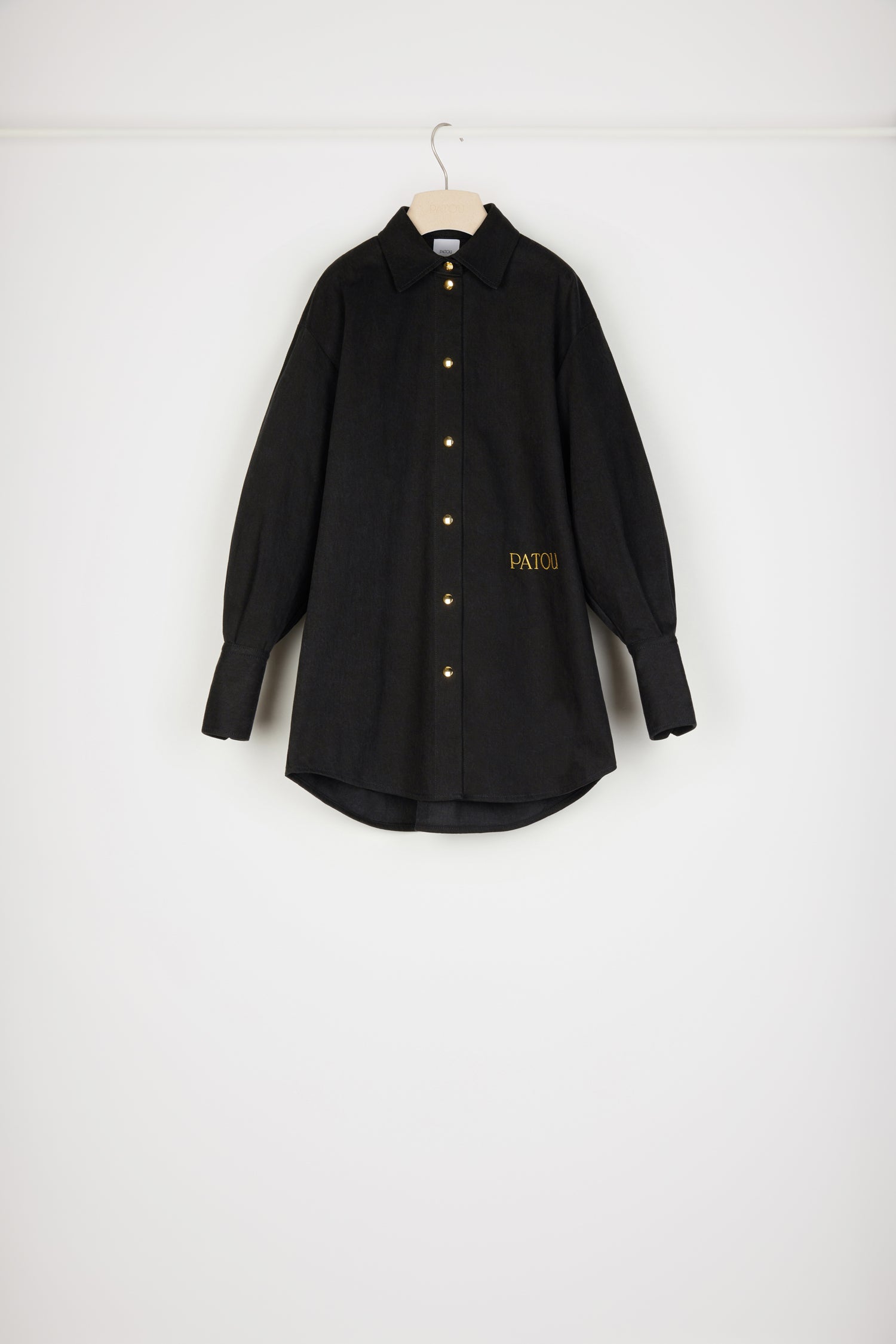 Patou OU021 surchemise denim noir coton oversize brodée