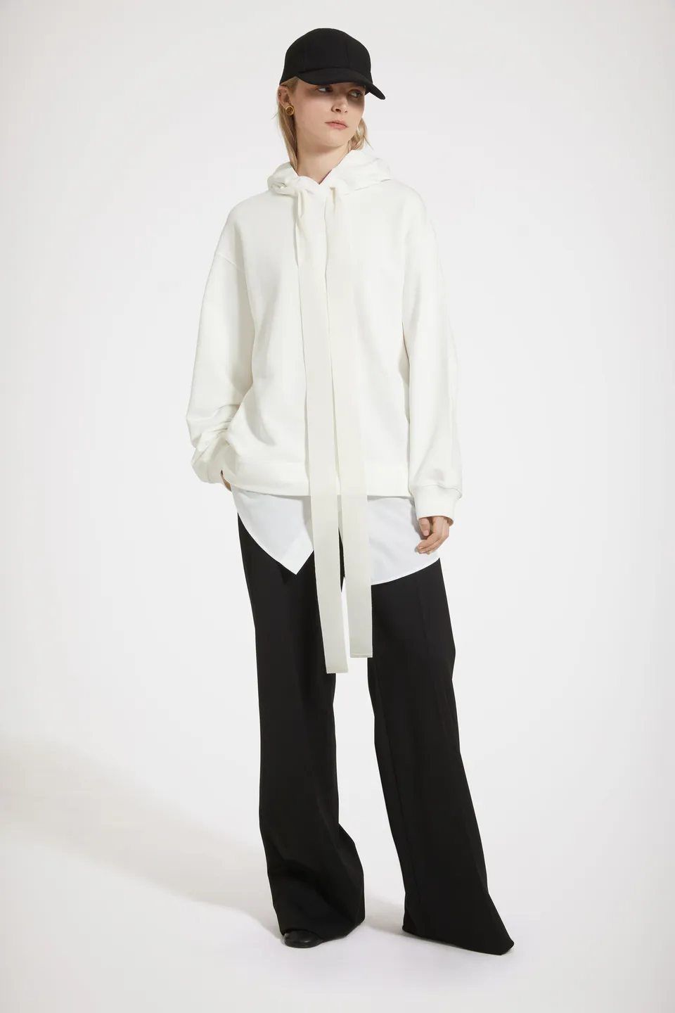 Patou H23JE0929985009A robe sweat capuche blanche coton bio
