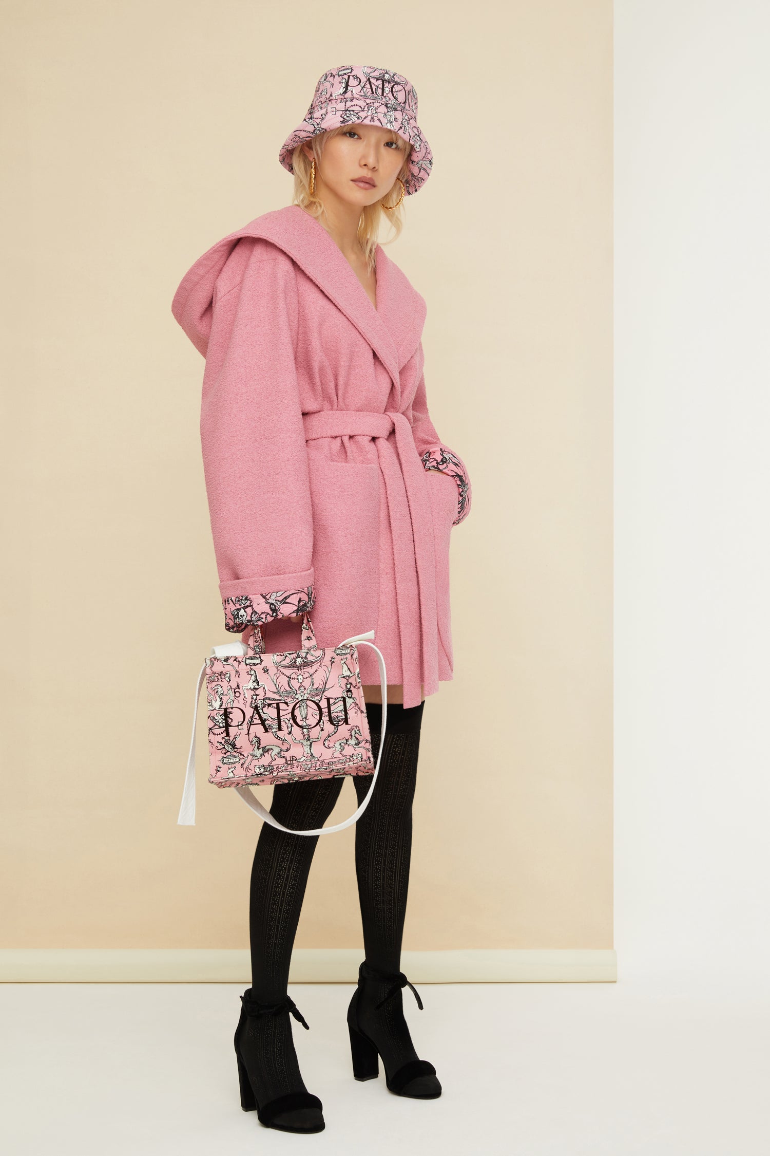 Patou CO012 manteau robe bouclé coton rose antique ceinture