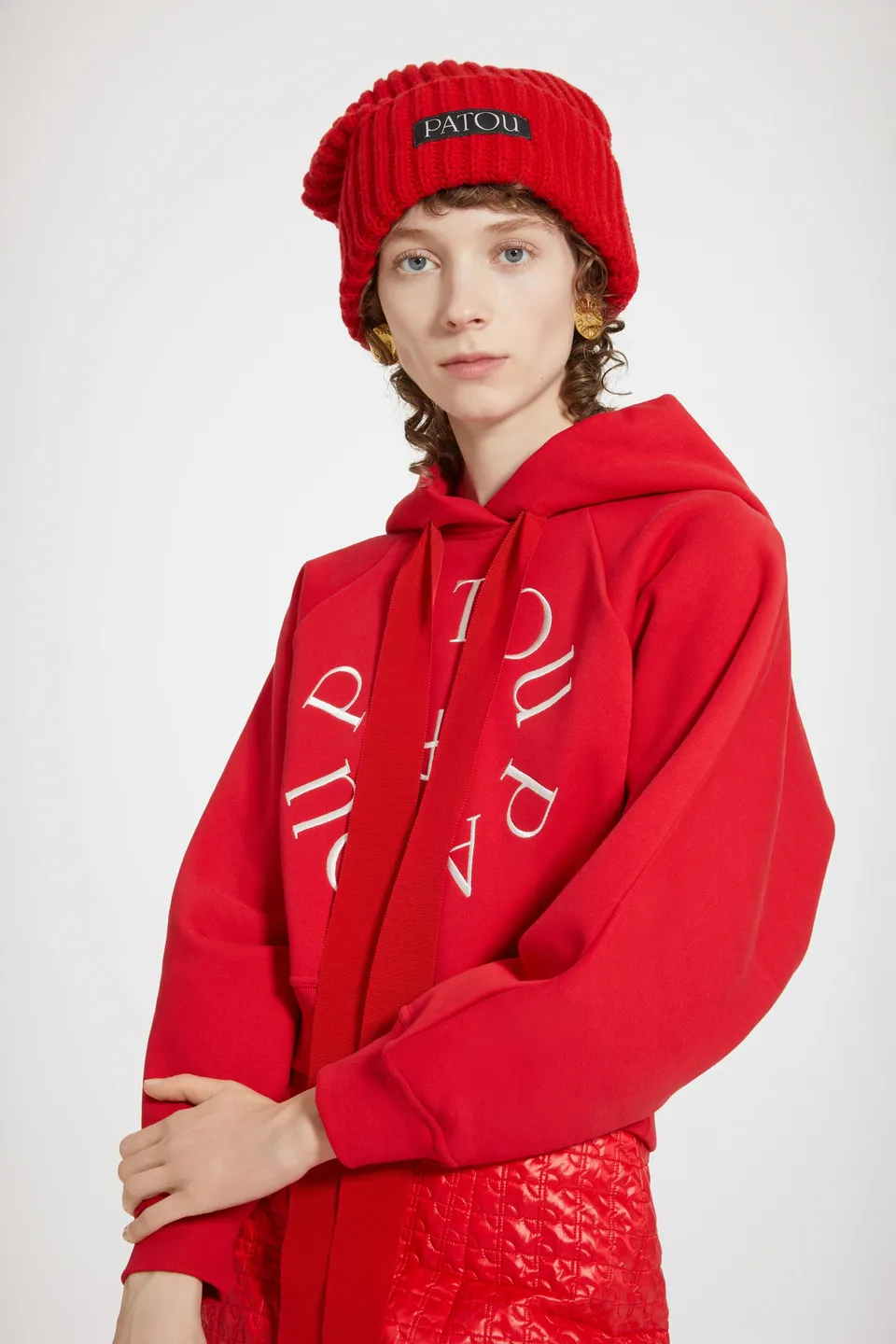 Patou JE069 hoodie coton bio médaillon rouge racing XS-XXL