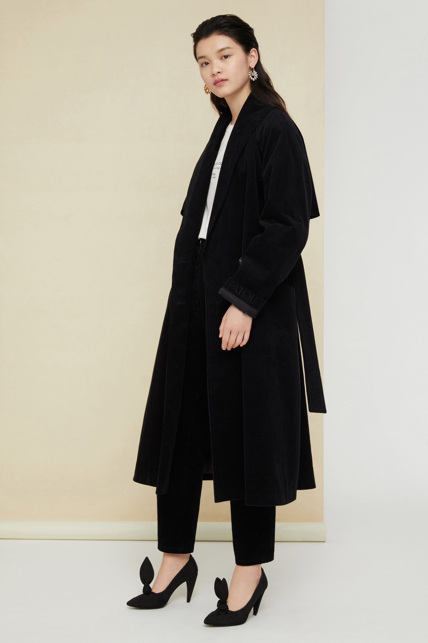 Patou trench CO005 manteau velours noir ceinturé