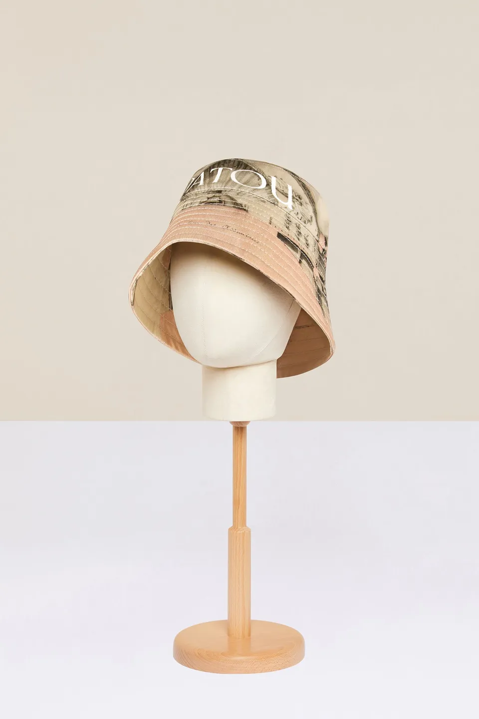 Patou Accessories AC027 bob Amour Island taille S coton bio