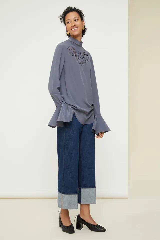 Patou P21TO0220013910A top soie gris brodé