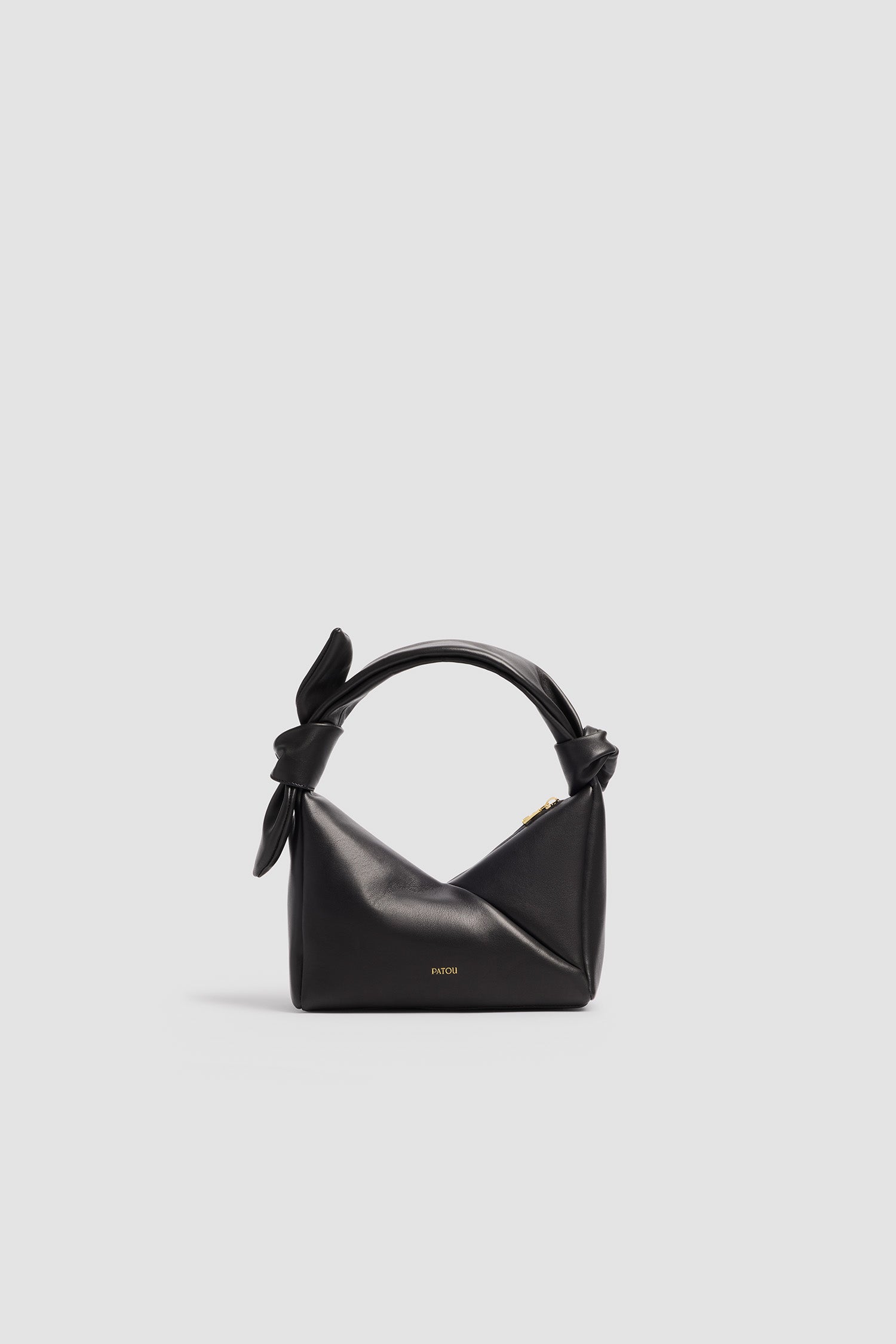 Patou Bags P26BA0295047999B sac cuir noir triangle nappa