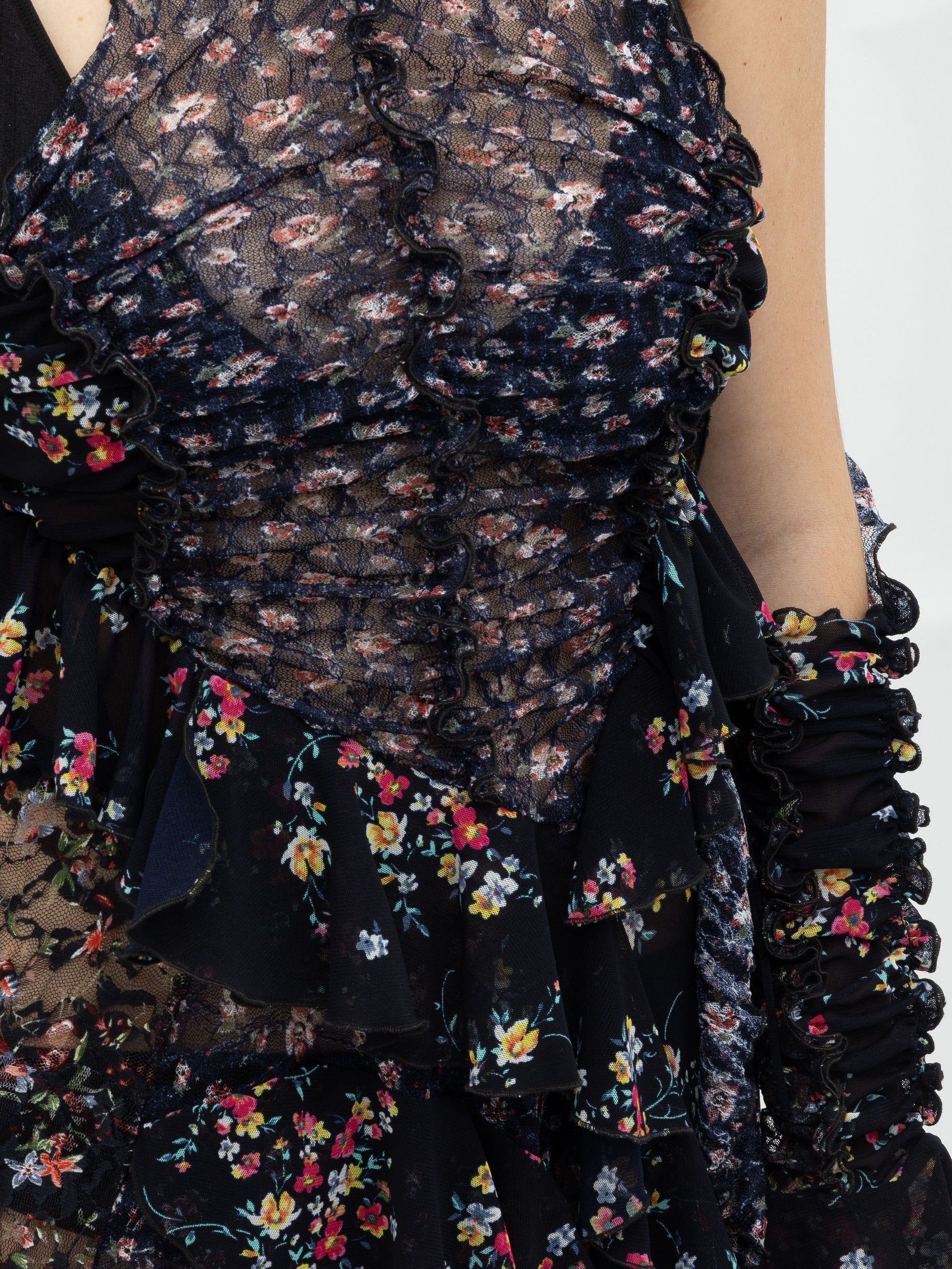 Ester Manas Floral Signature Peephole robe ruchée floral