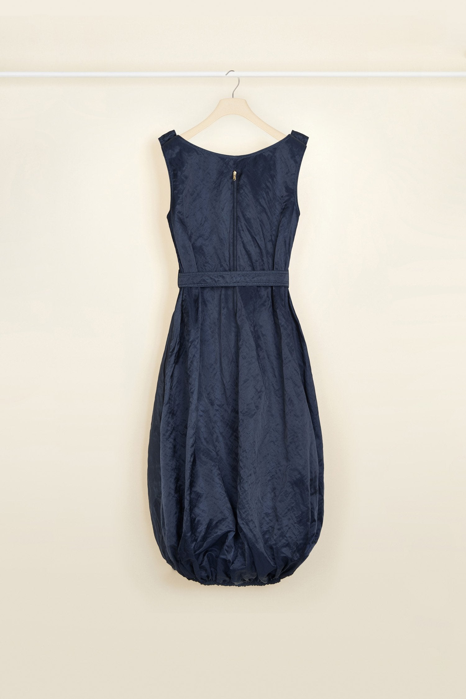 Patou Bubble hem dress robe bleue satin métal 34-44