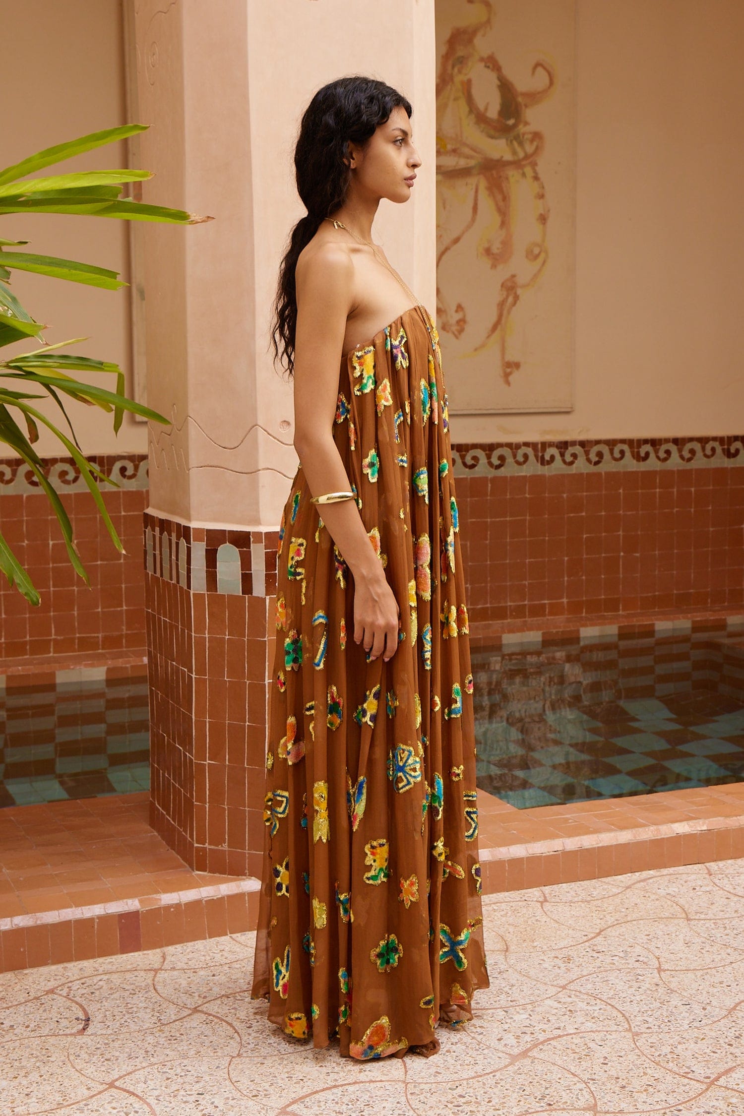 Alemäis Golden Metallic Strapless robe longue dorée taille 4