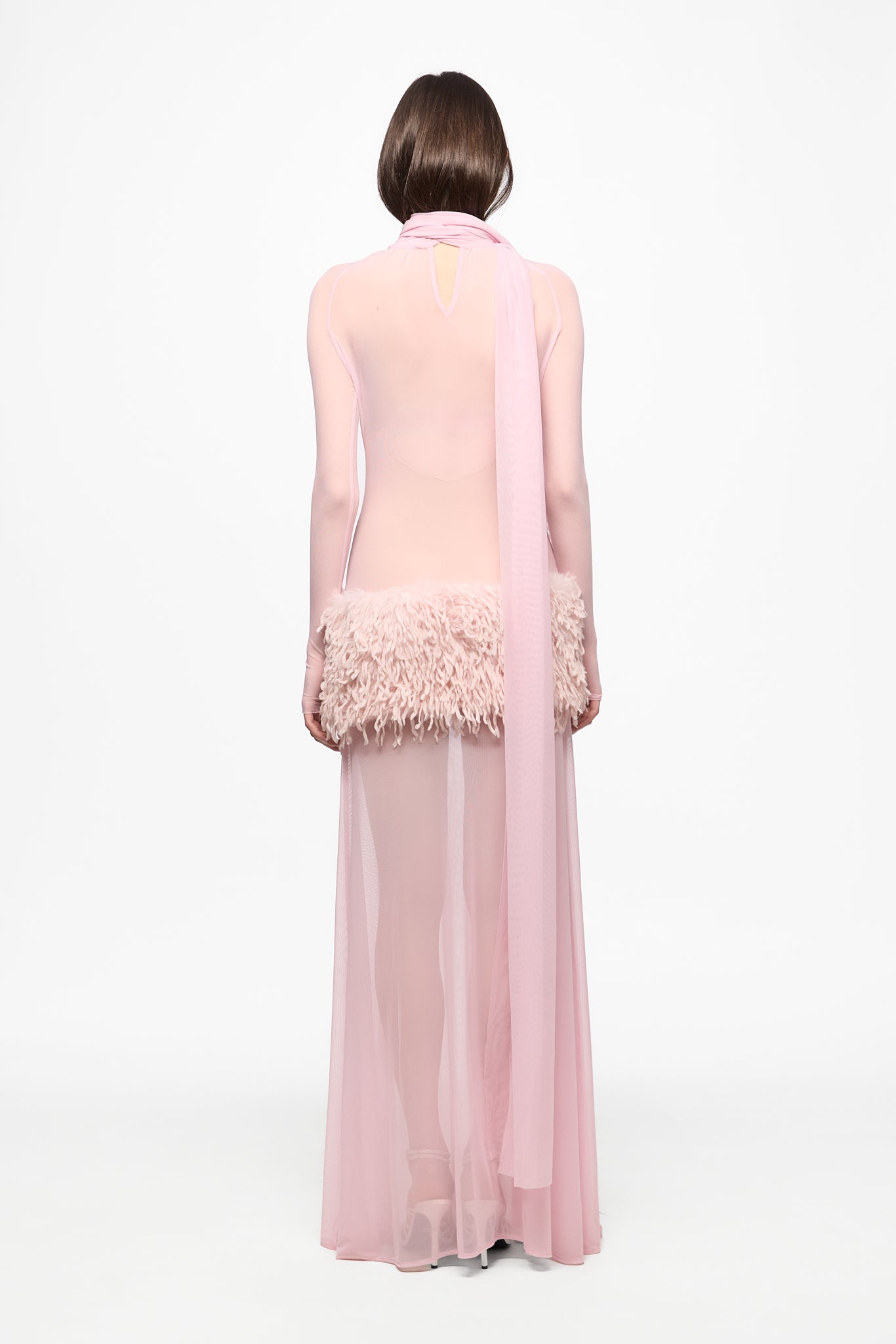 ATU Body Couture robe maxi rose plumes manches longues S