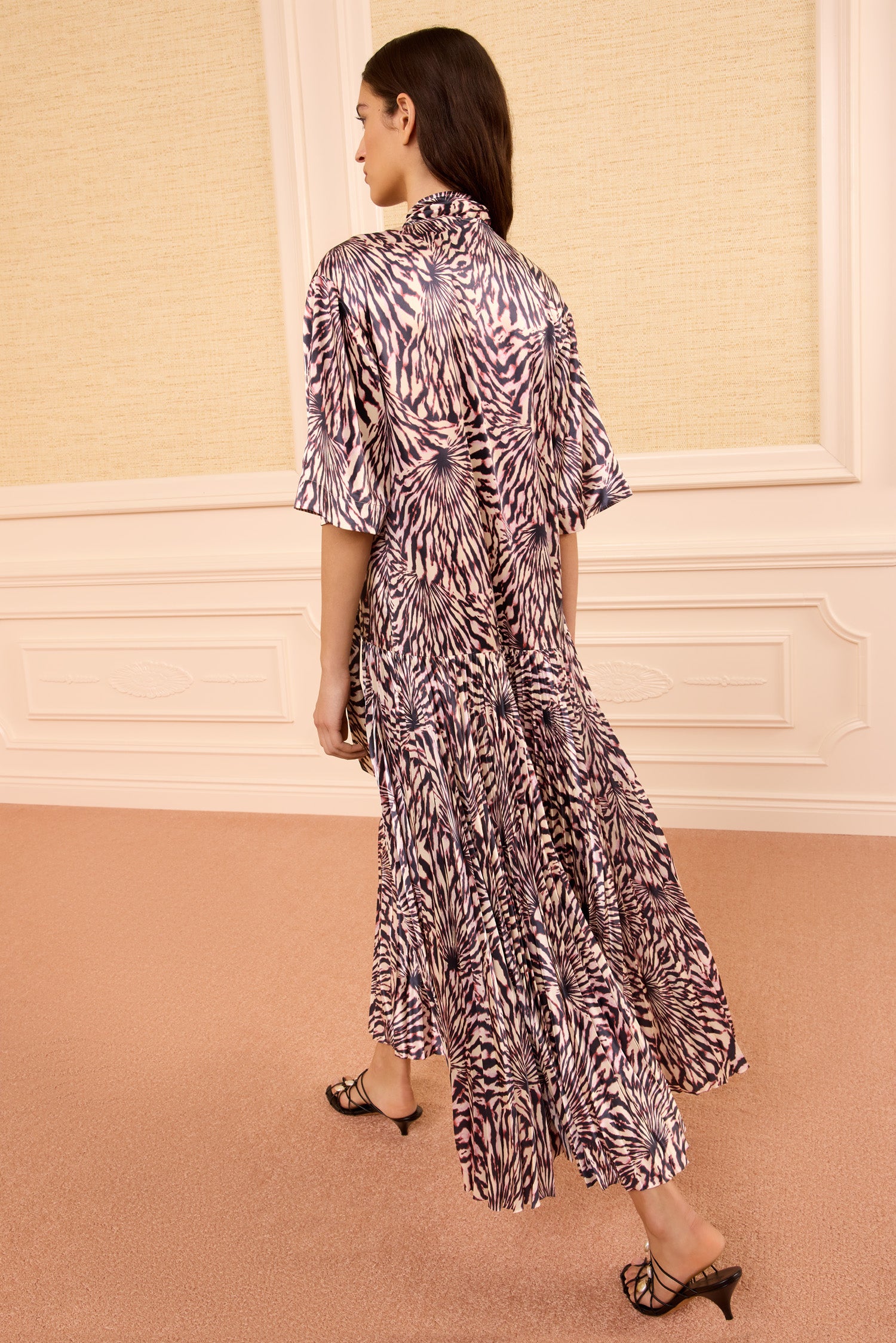 Ulla Johnson Linya Robe Midi Satin Rhodonite à Lien
