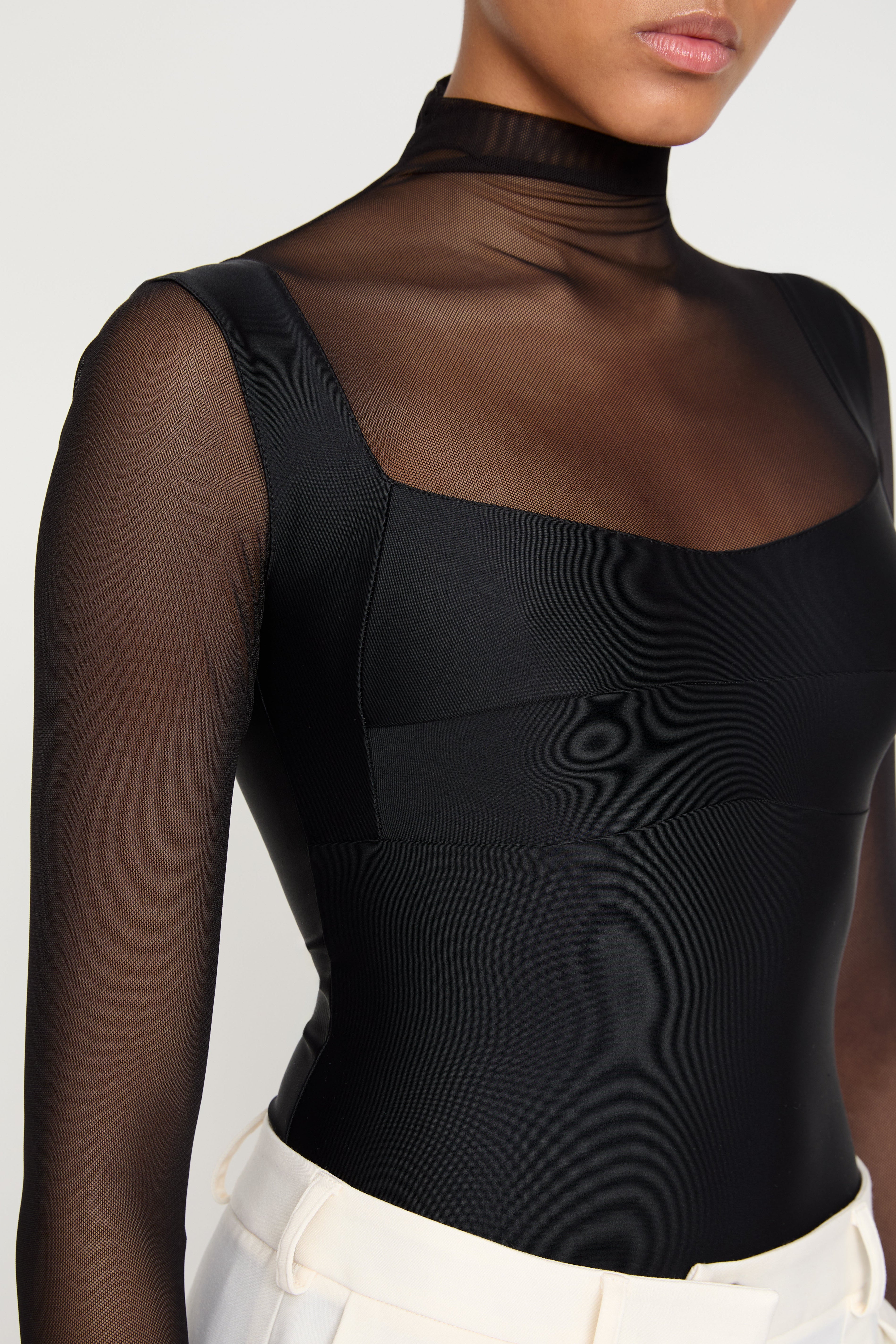 ATU Body Couture Body Noir Corset Brassière Taille S