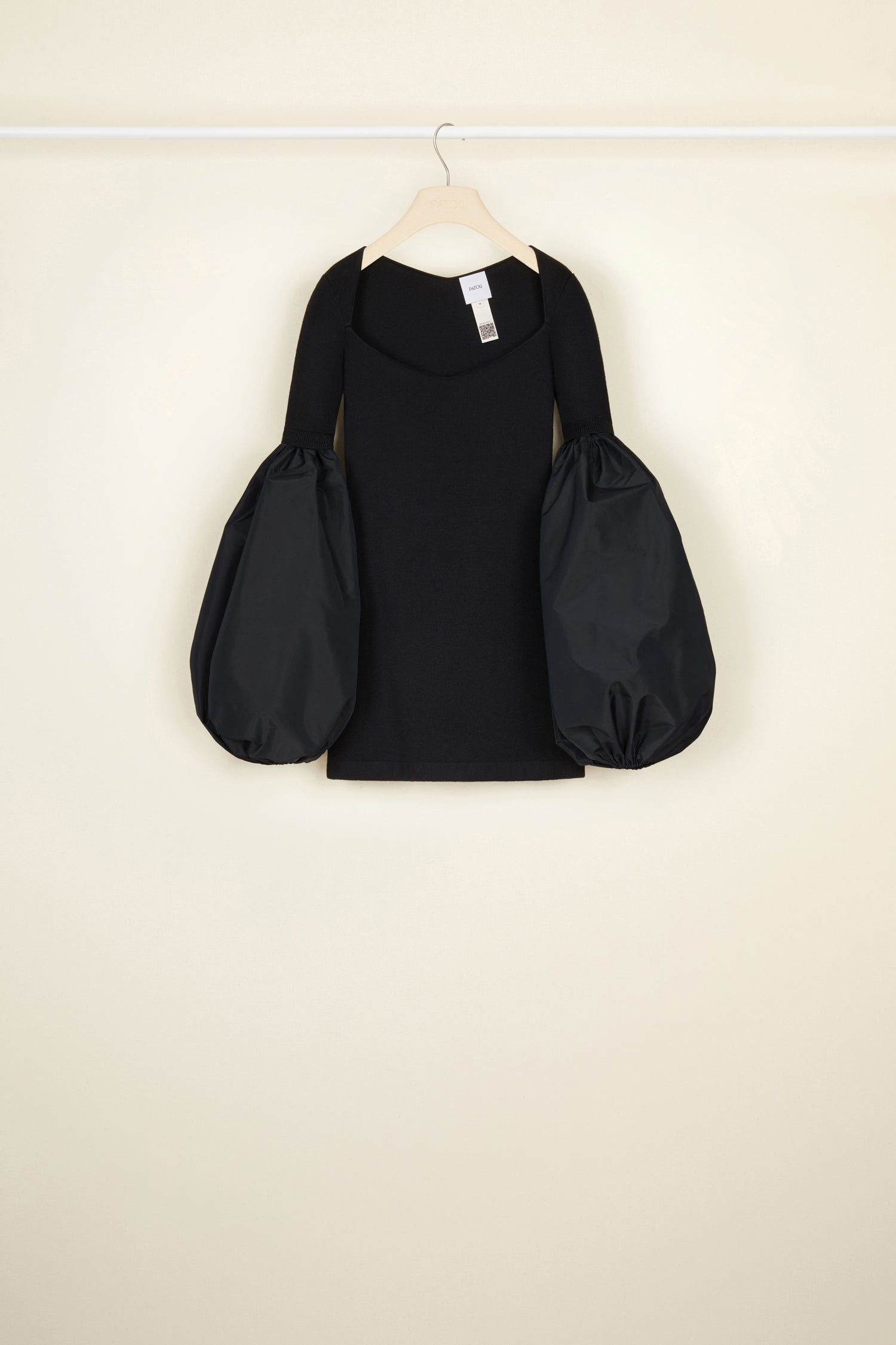 Patou Dresses KN059 robe mini maille noire manches S
