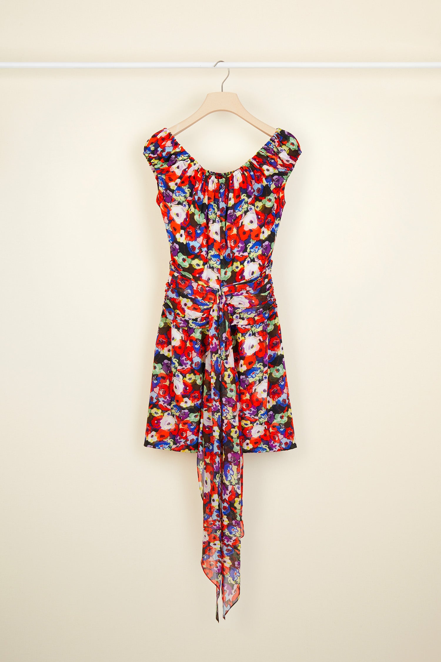 Patou DR014 robe en soie imprimé fleurs épaules nues