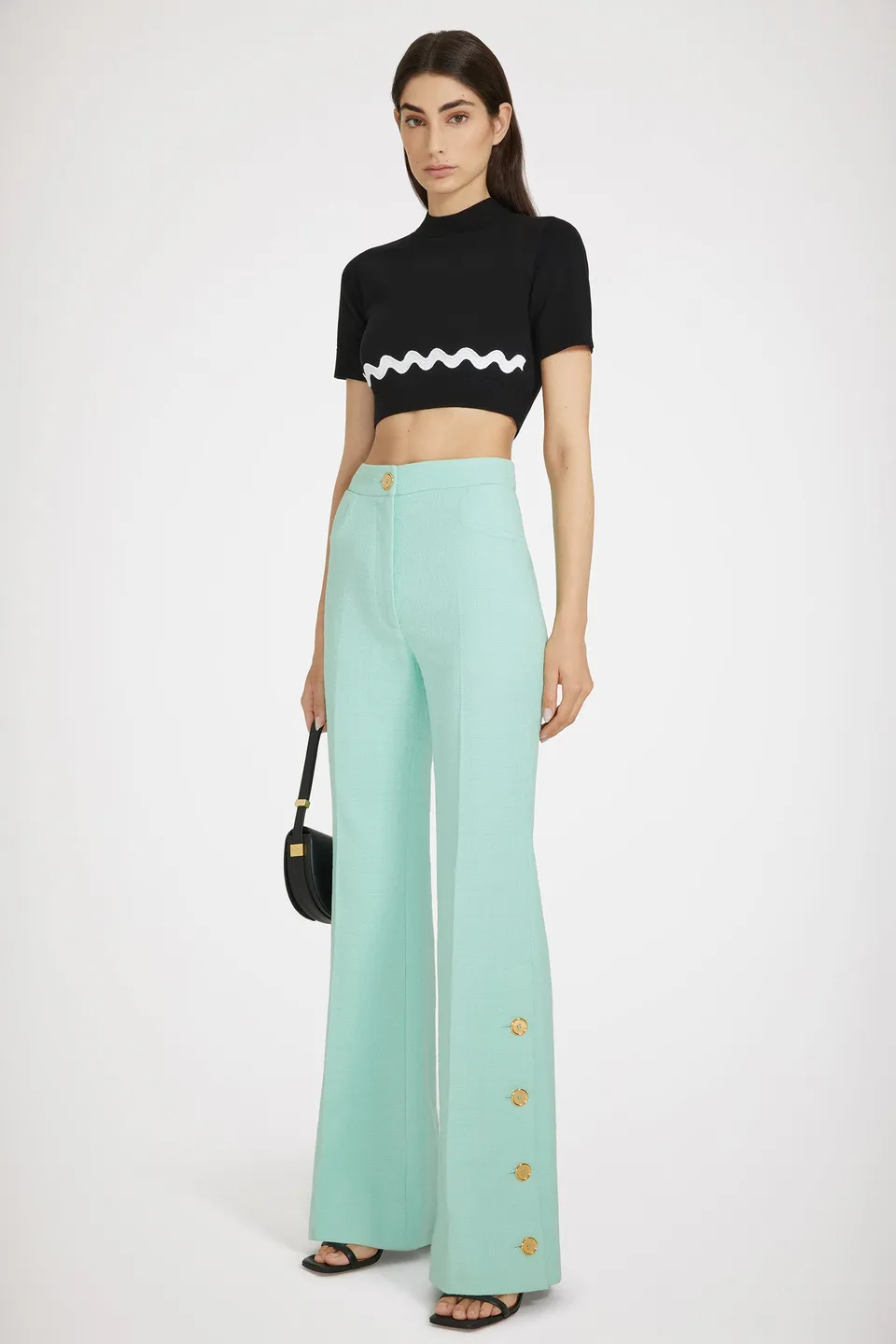 Patou KN177 pull cropped laine noir vague