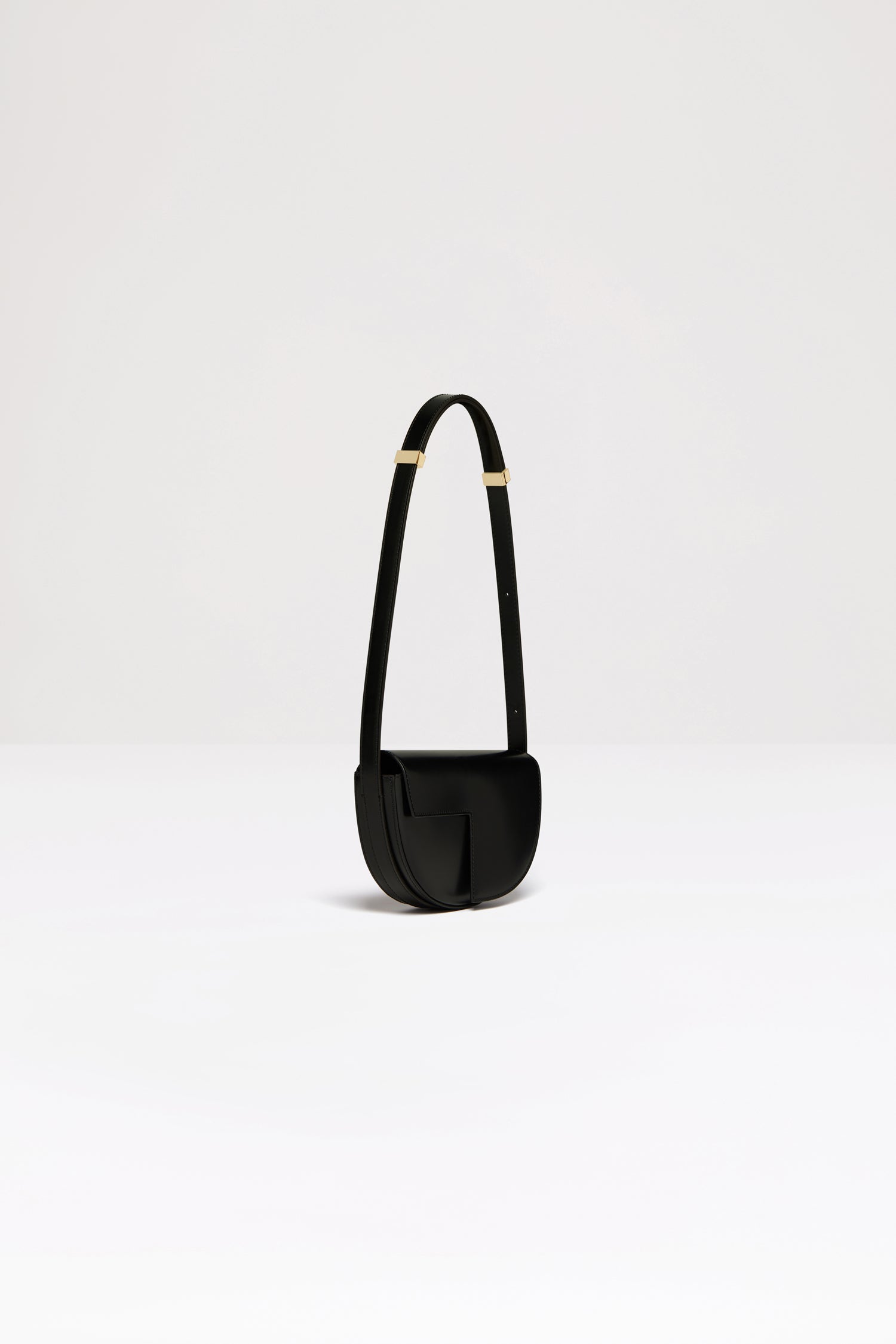 Patou Le Petit Patou BA003 sac cuir noir 20 cm