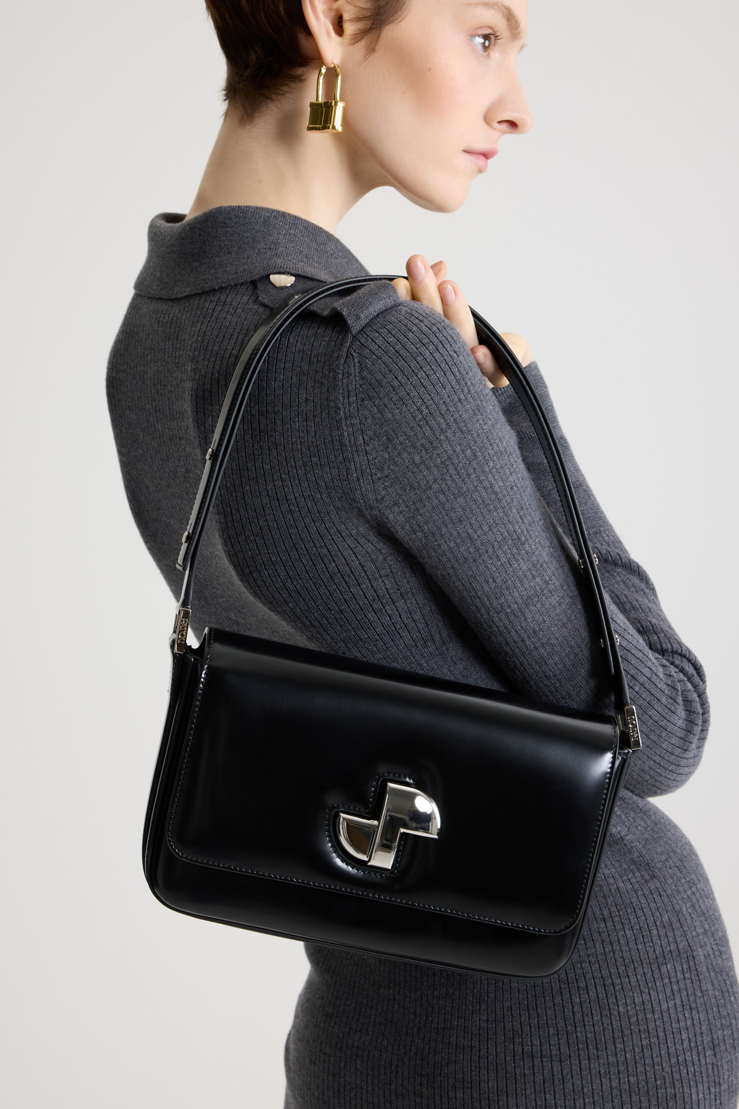 Patou Classic Lock BA017 sac cuir noir TU vernis