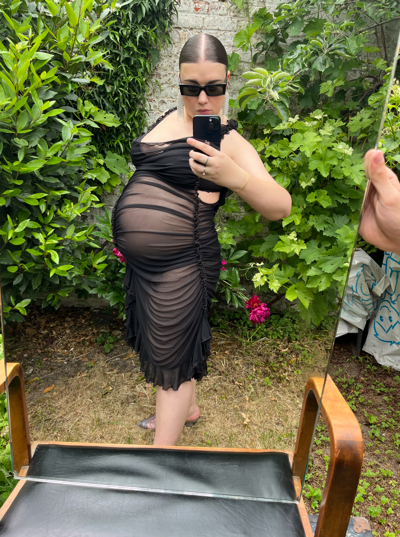 Ester Manas Midnight robe noire mesh froncée Regular