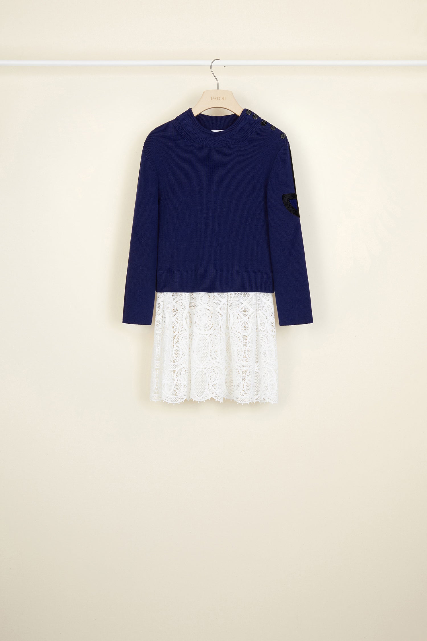 Patou P20KN0158017 pull coton bleu persan guipure