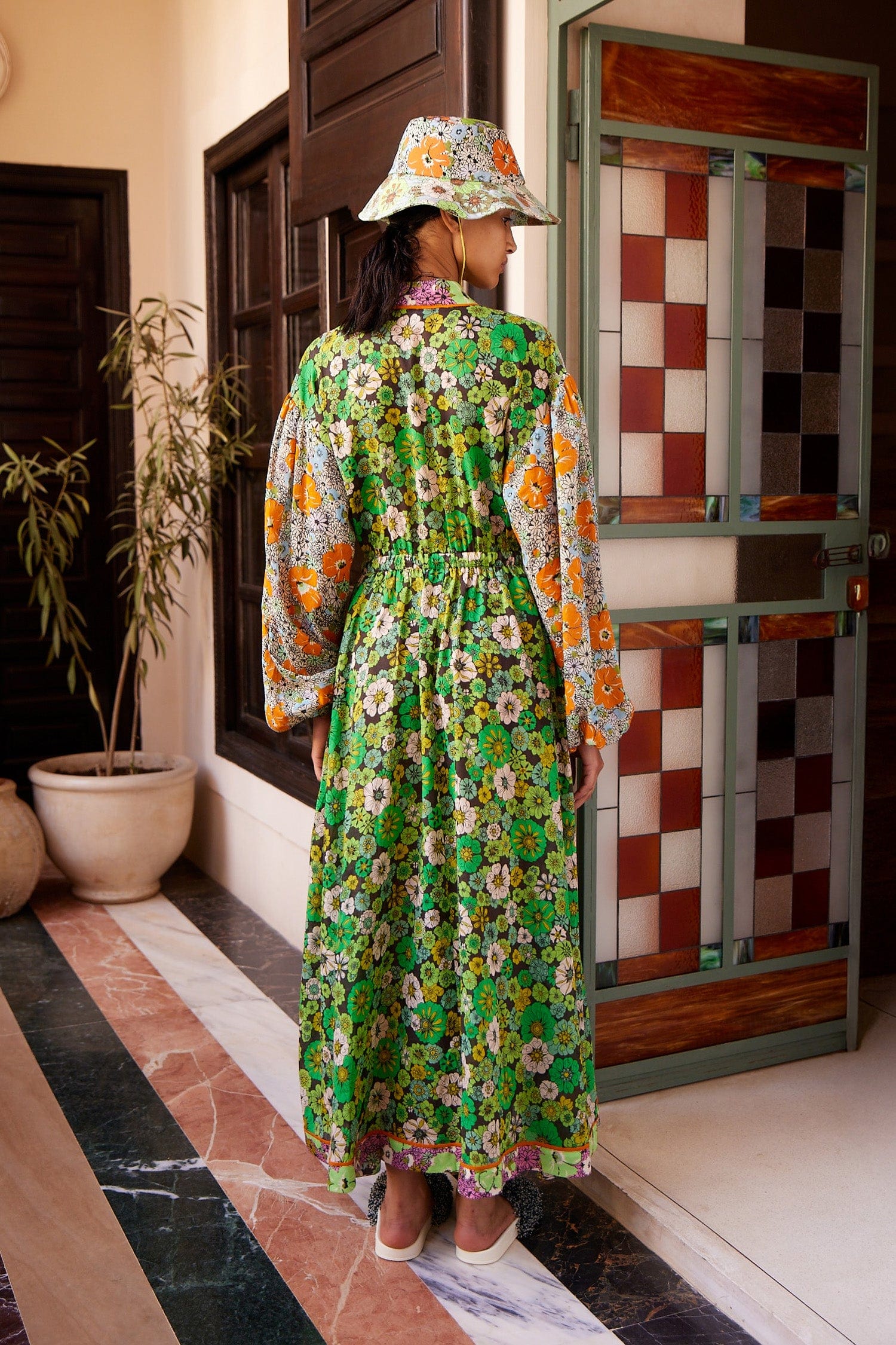 Alemäis Orange Blossom robe midi fleurie col V