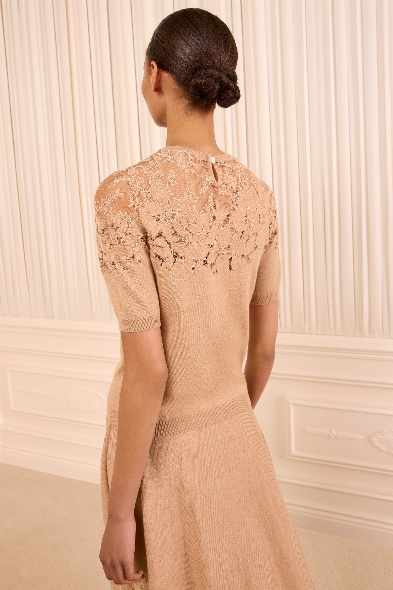 Ulla Johnson Ella top dentelle laine Almond manches courtes