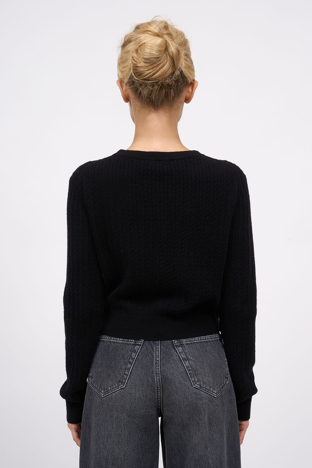 Paul & Joe Joyaux cardigan cachemire brodé main boutons perles