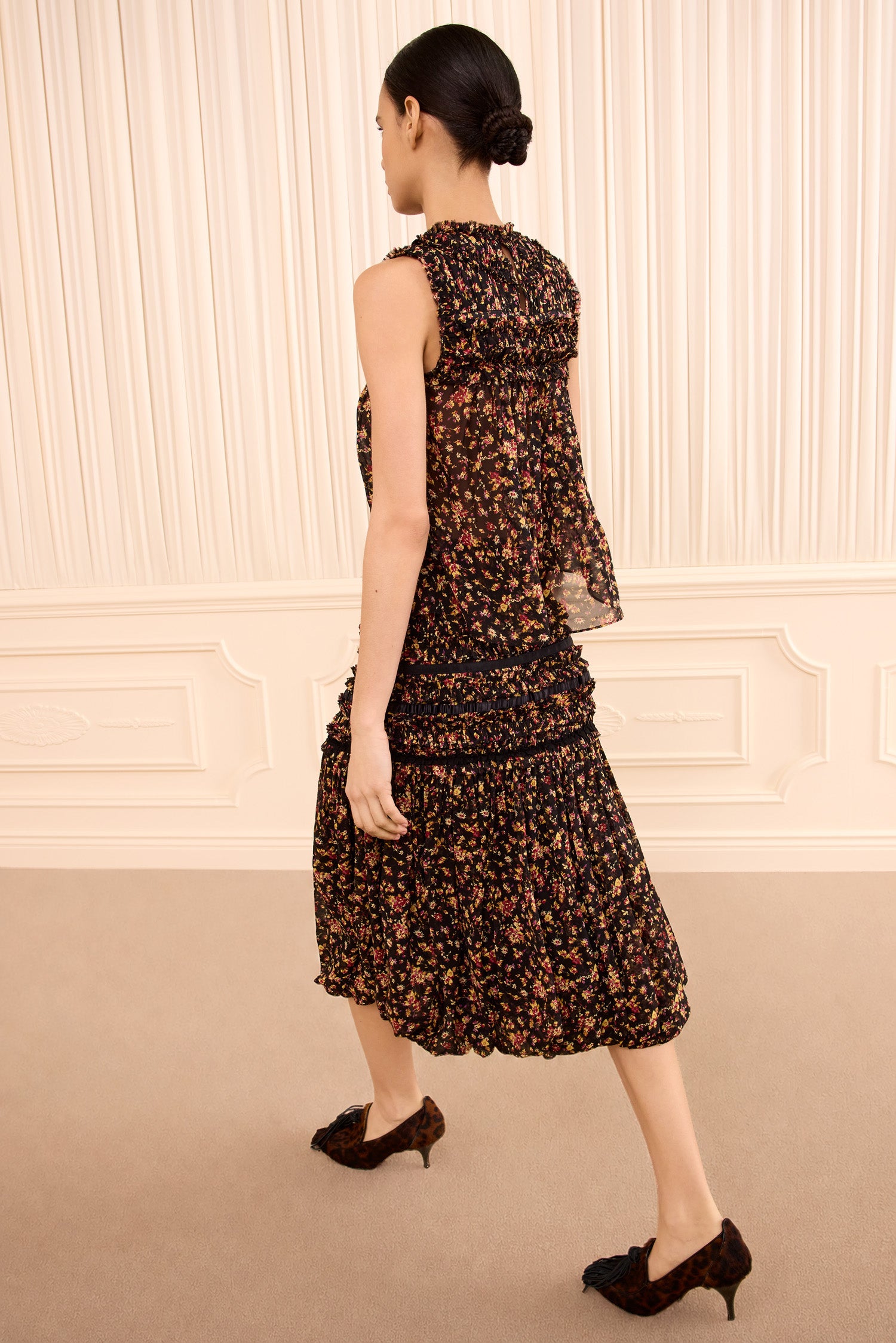 Ulla Johnson Effie Haut en Soie Sans Manches Noir Mille Fleur