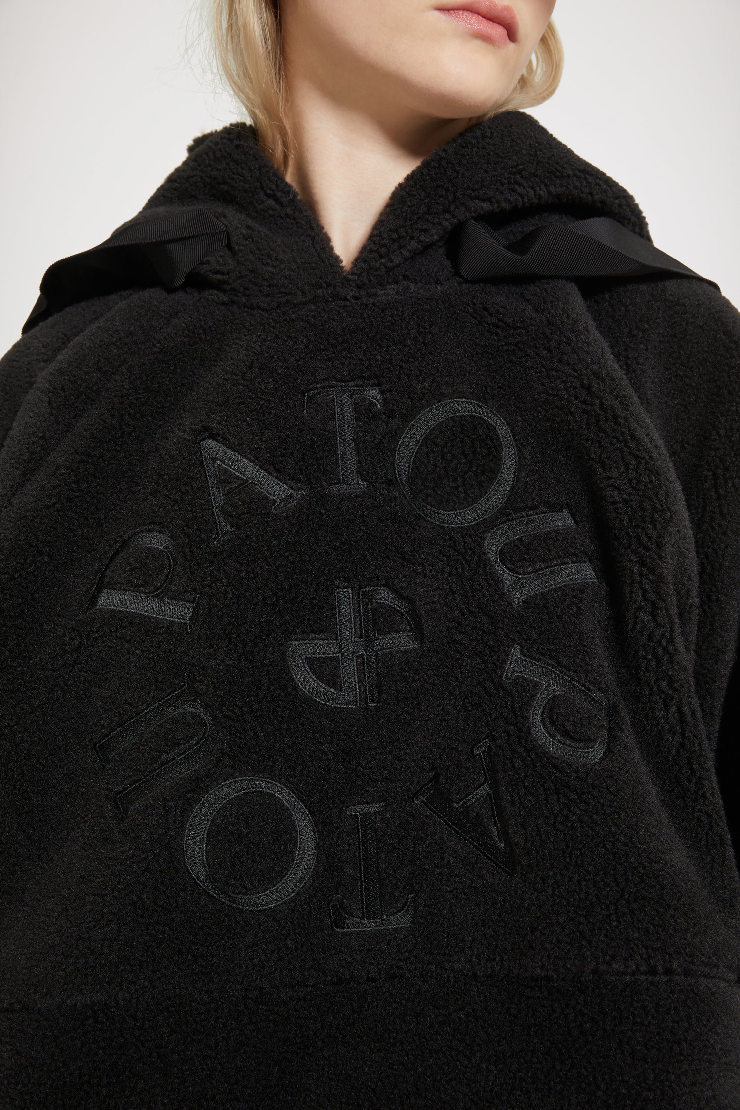 Patou H23JE0970157999B hoodie Black fausse fourrure
