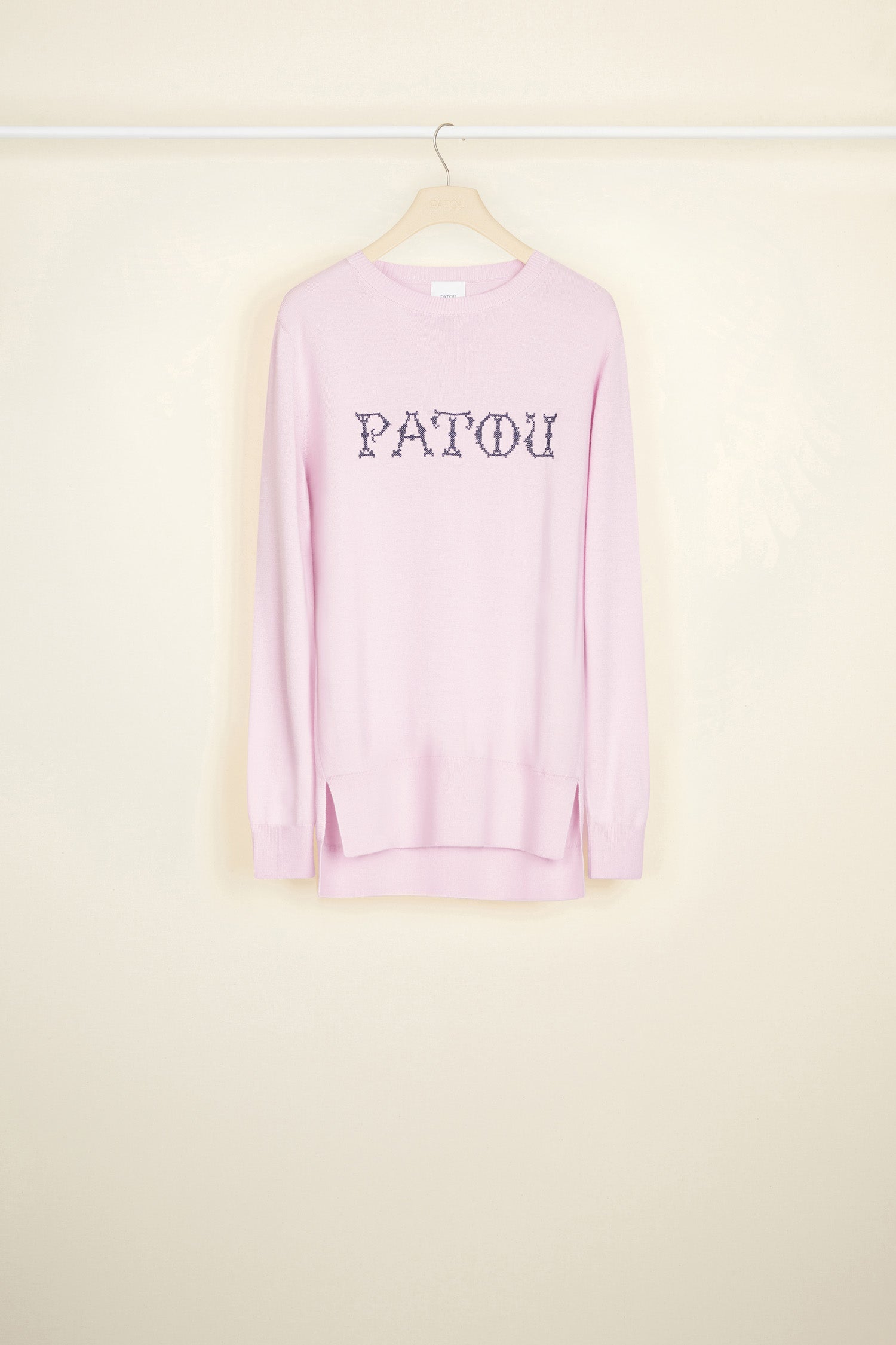 Patou P21KN0428001475L pull maille Lilac logo point de croix