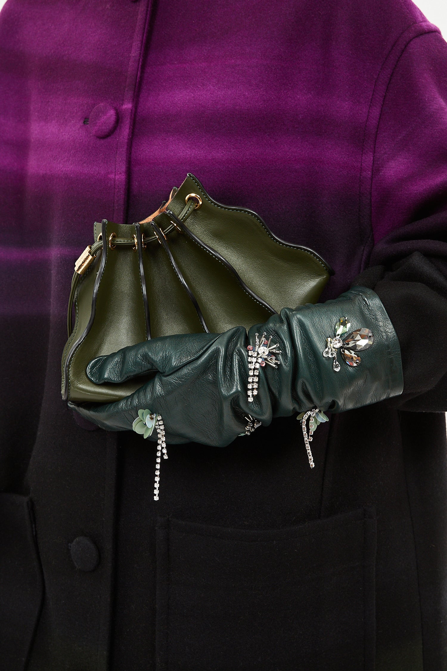 Ulla Johnson Laetitia gants cuir Militaire vert brodé