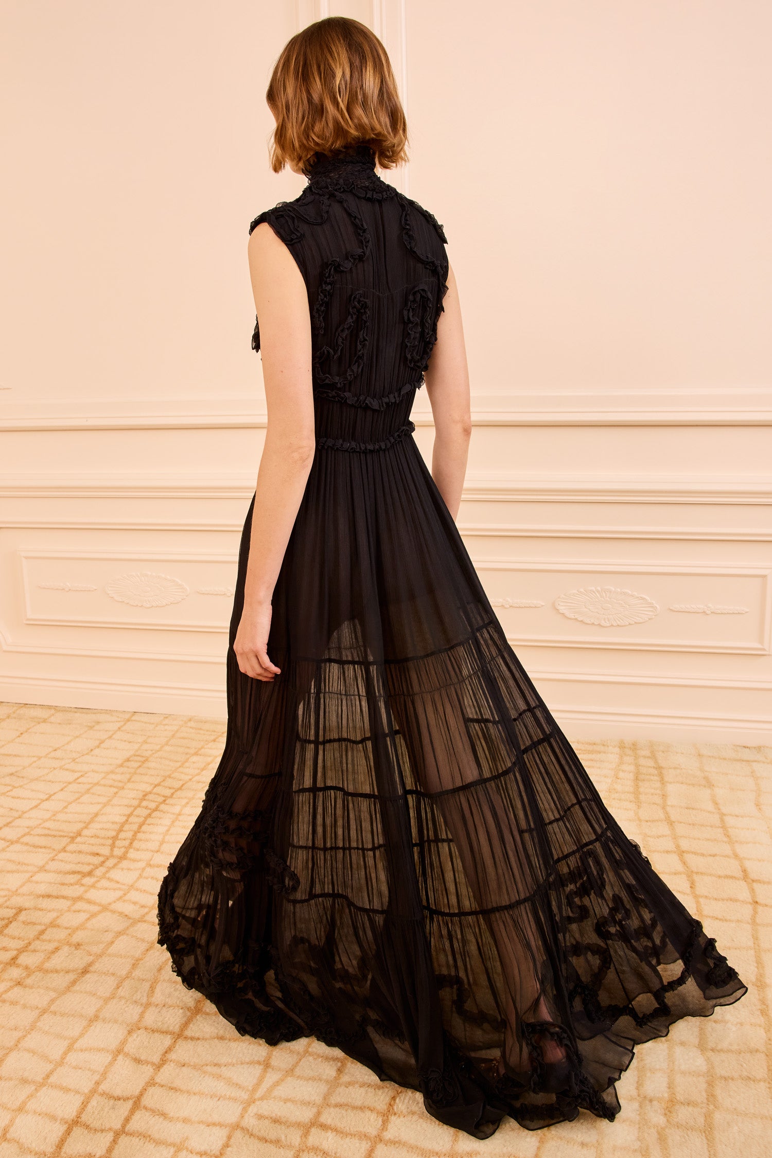 Ulla Johnson Verona Silk Smocked Gown robe longue noire