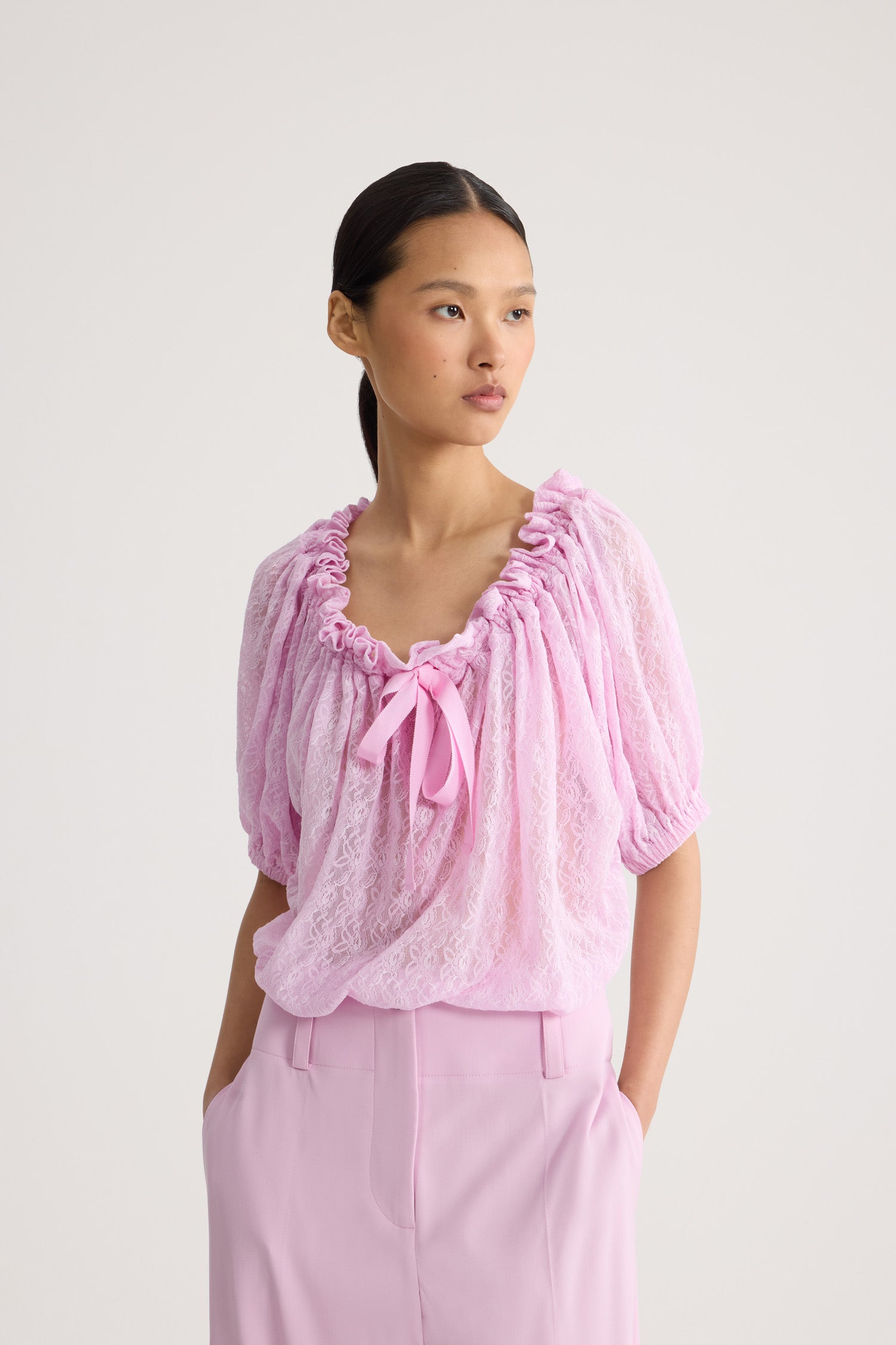 Patou voluminous top dentelle pink parfait jersey