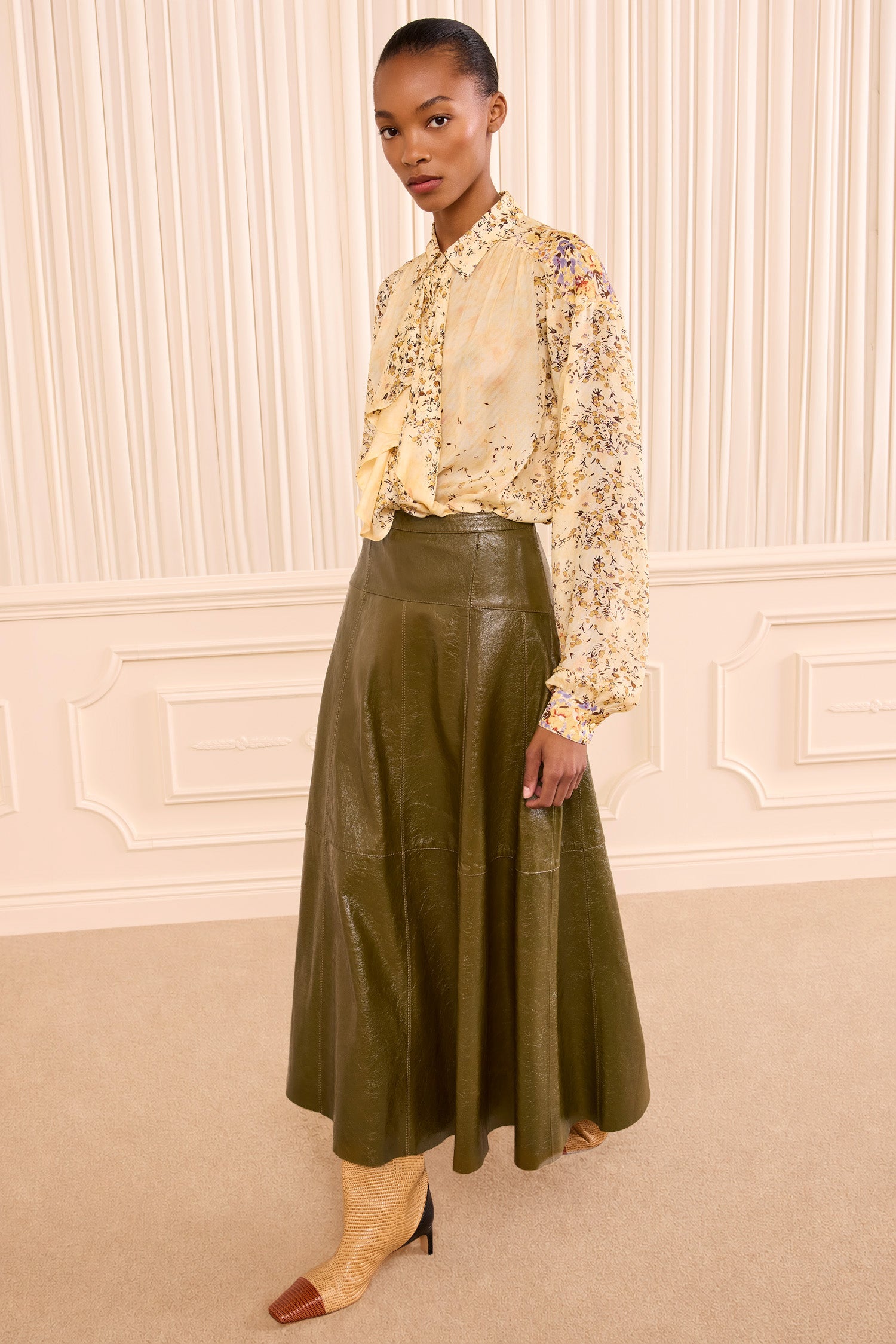 Ulla Johnson Aninda jupe midi cuir Lichen