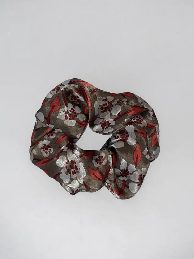 Anahide Saint André Floral chouchou soie recyclée fleuri