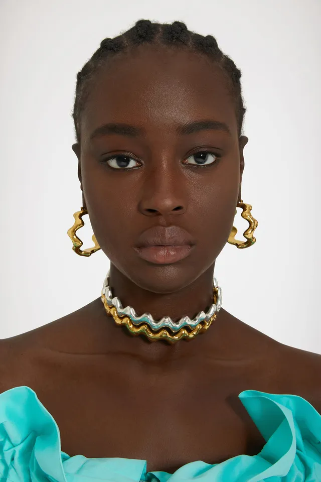 Patou collier ras de cou JW117 vague argenté