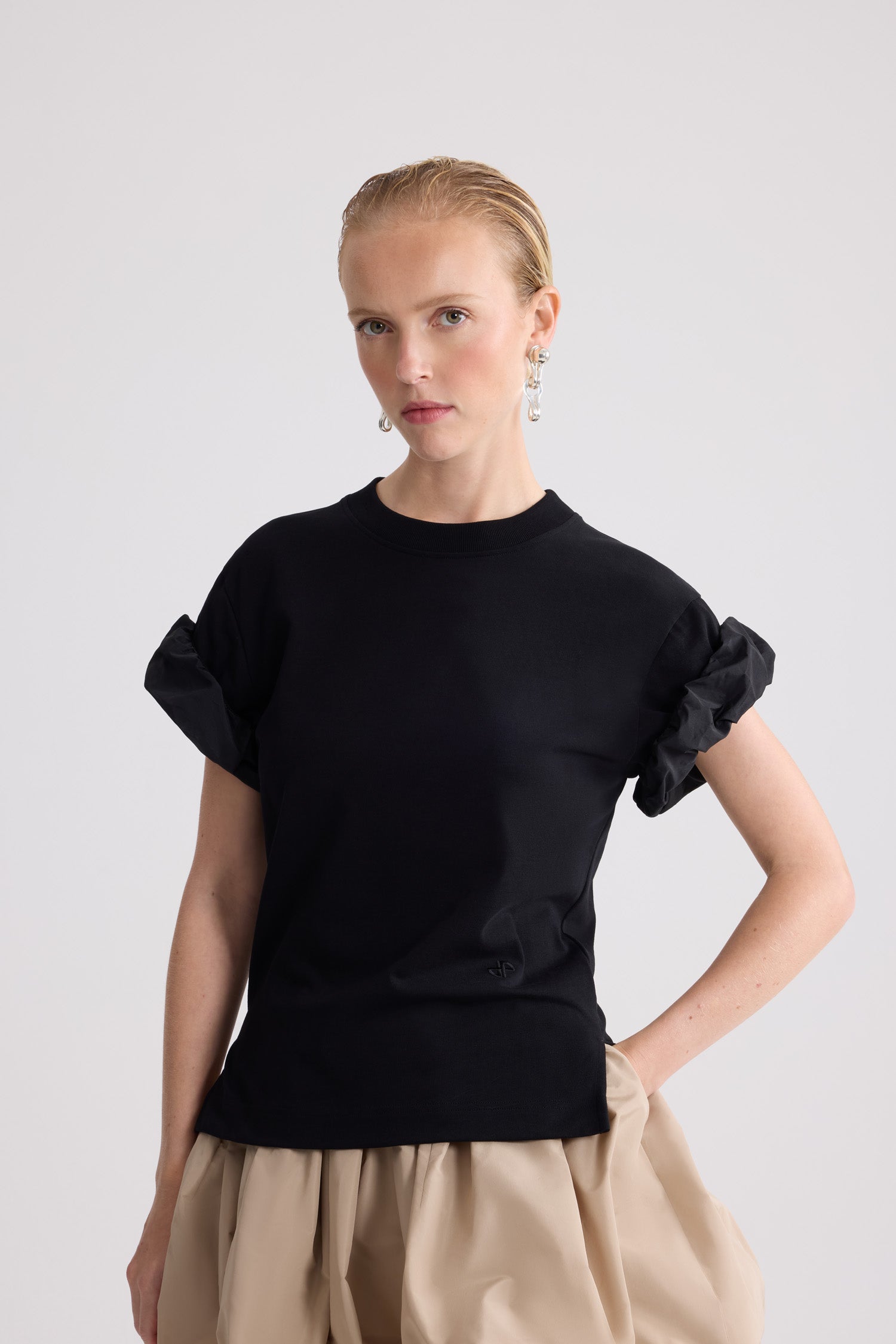 Patou JE225 t-shirt noir coton bio manches faille