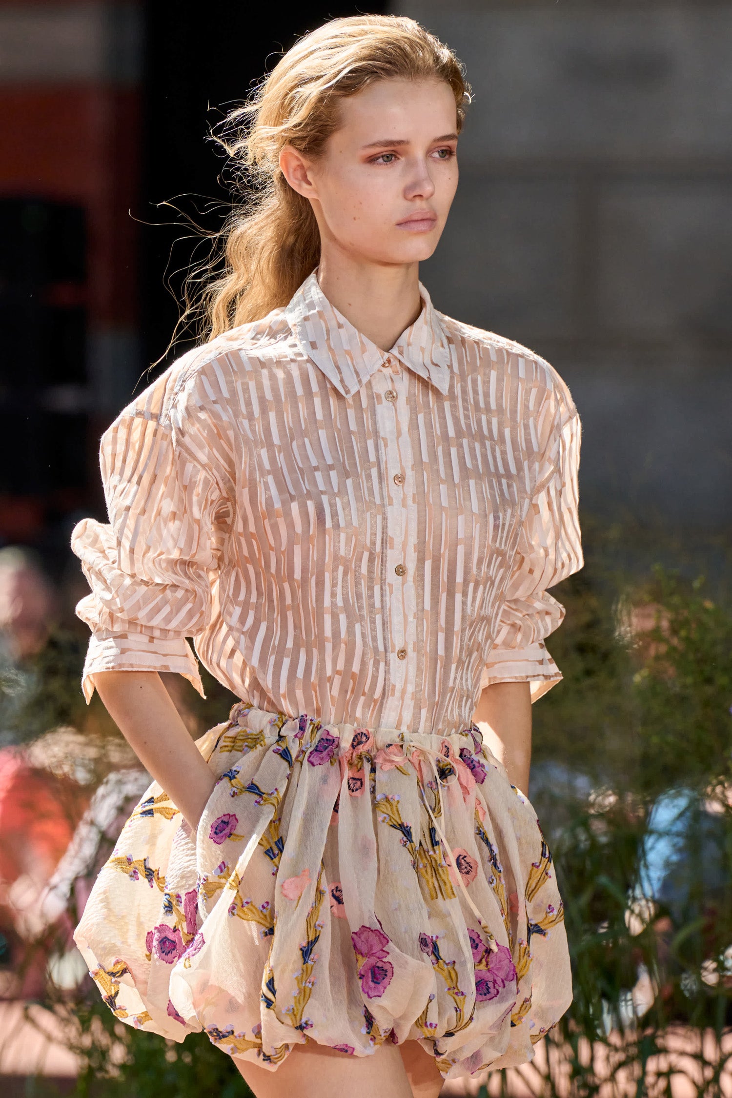 Ulla Johnson Maeve mini jupe boule Pearl Bloom soie