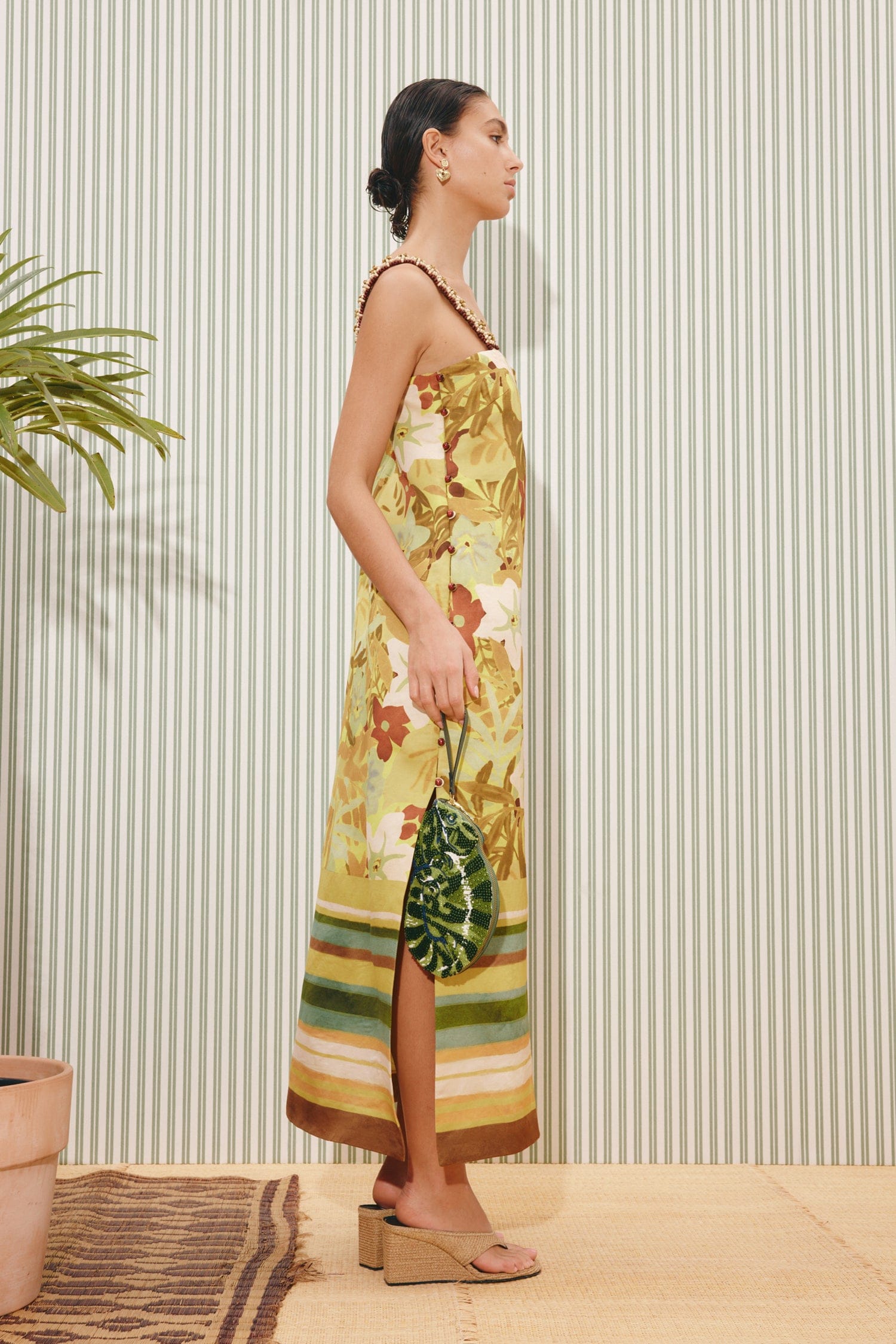 Alemäis Maxi Midi robe midi lin bretelles perlées