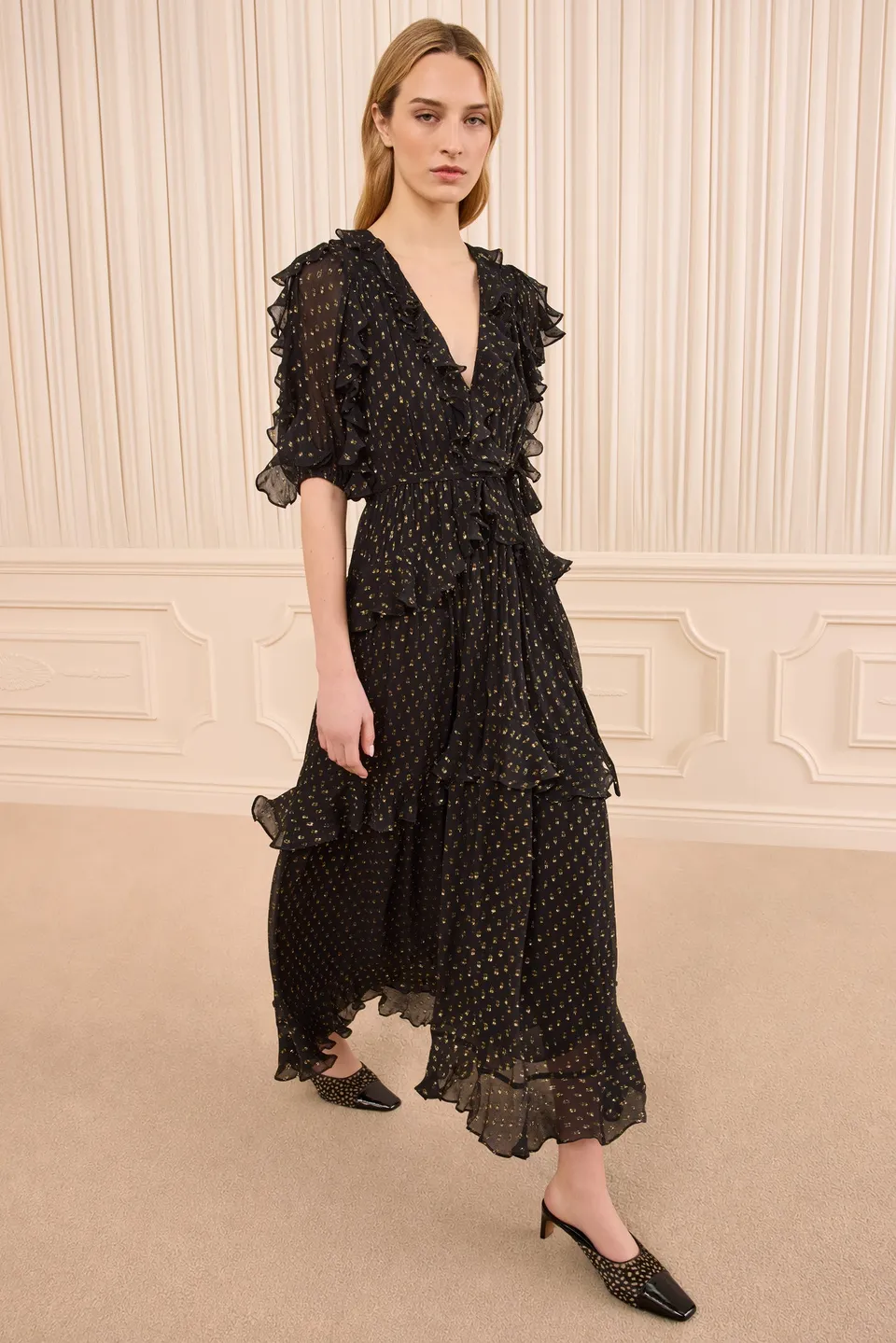 Ulla Johnson Tida Robe soie Noir midi manches courtes volants