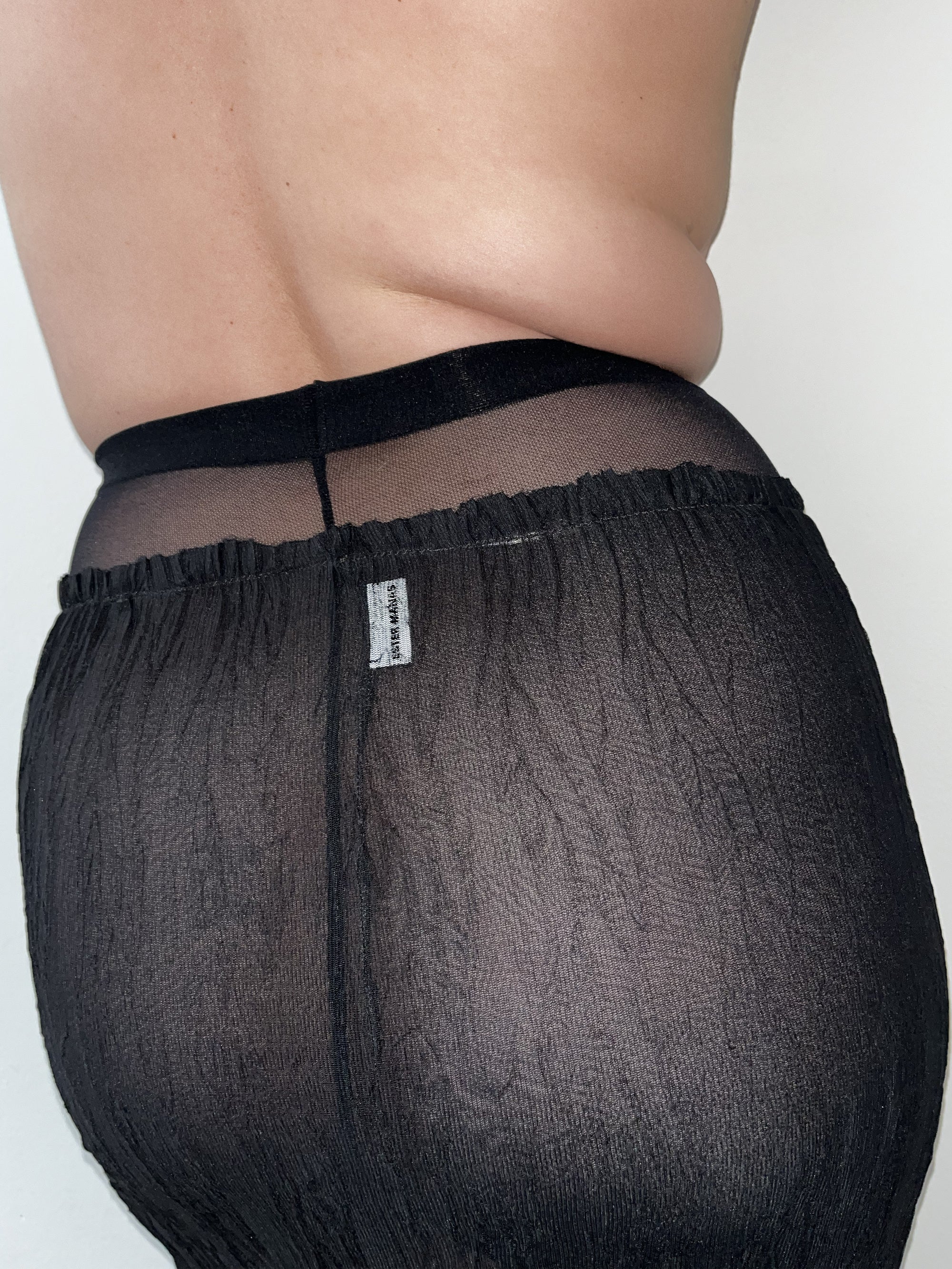 Ester Manas Black Crumpled Easy Skirt jupe noire midi