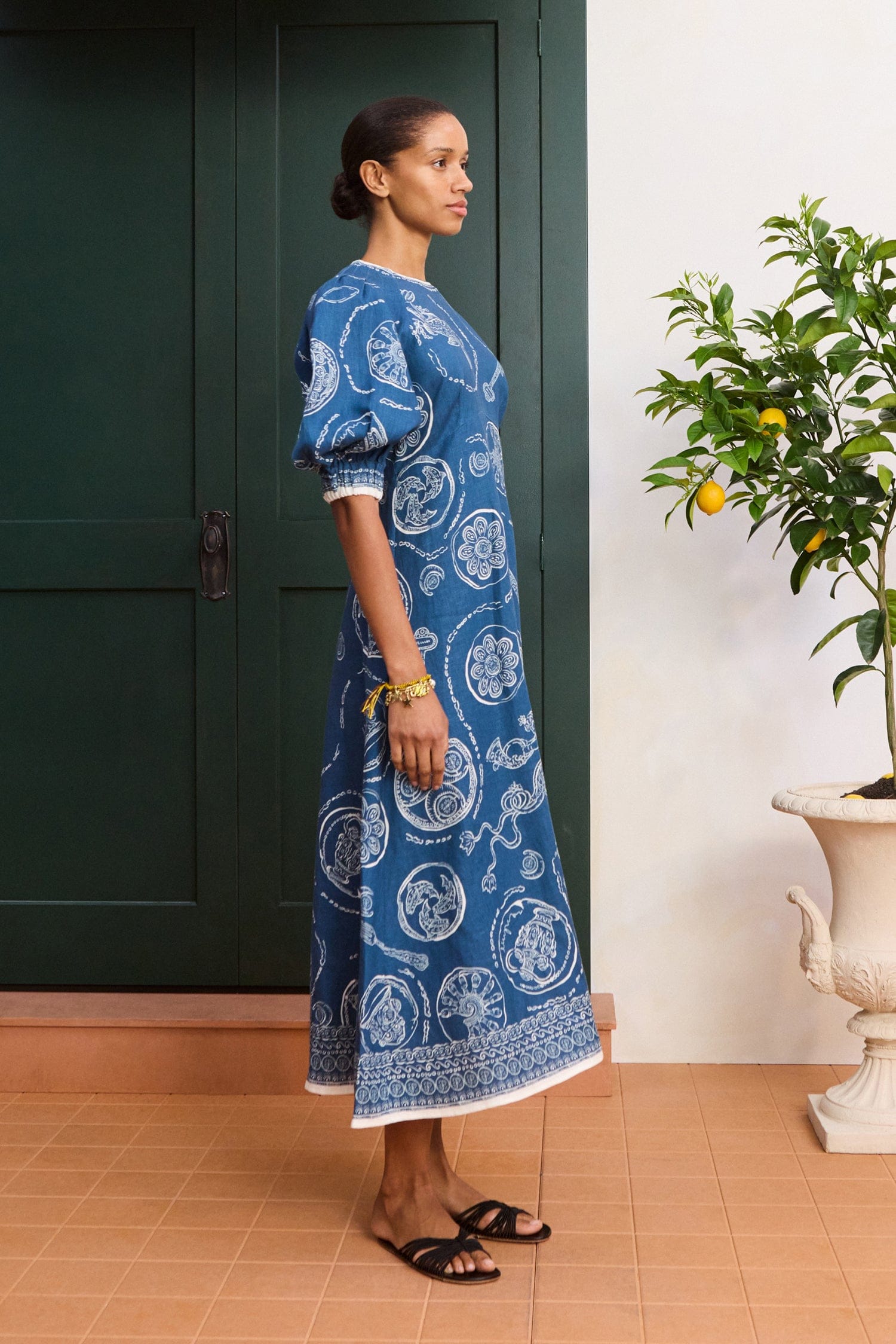 Alemais Lucky robe midi lin col rond imprimé