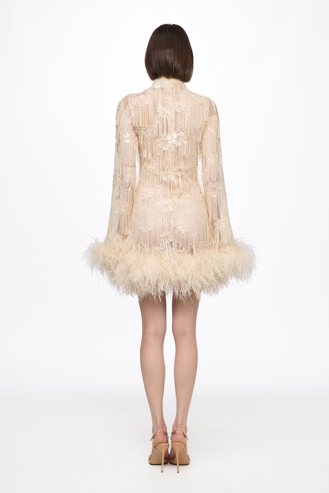 ATU Body Couture Sequins and Feathers mini robe vanille plumes