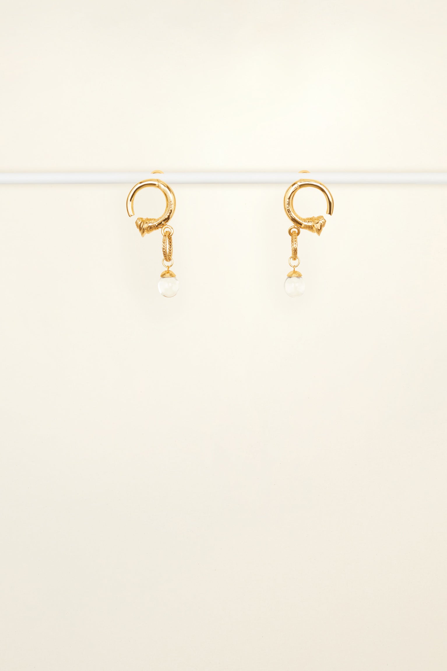 Patou A20JW0101002297G boucles perles laiton doré