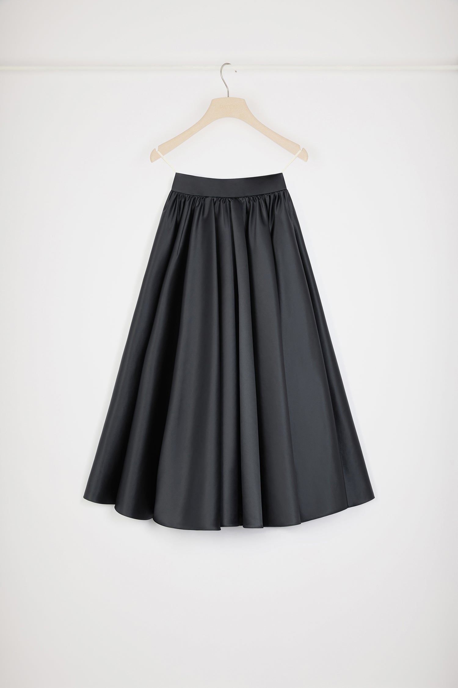 Patou SK064 jupe midi satin noir volume 34-44