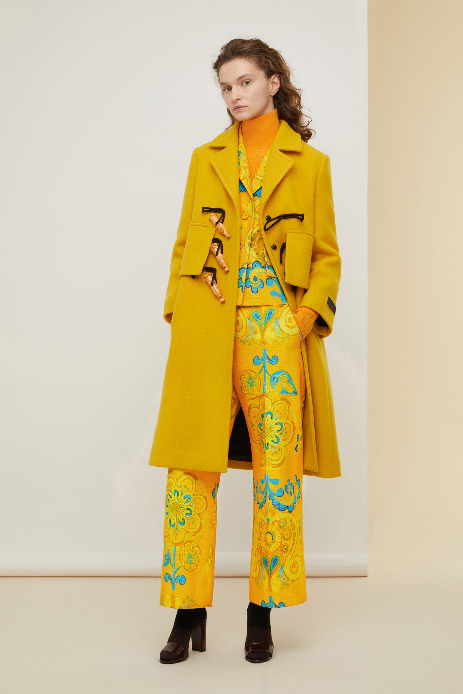 Patou A21CO0090067106H manteau safran laine