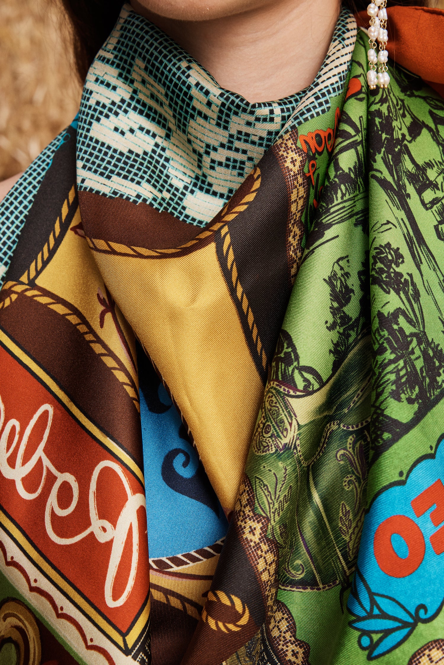 Alemais Ace Silk Scarf foulard carré soie imprimé unique