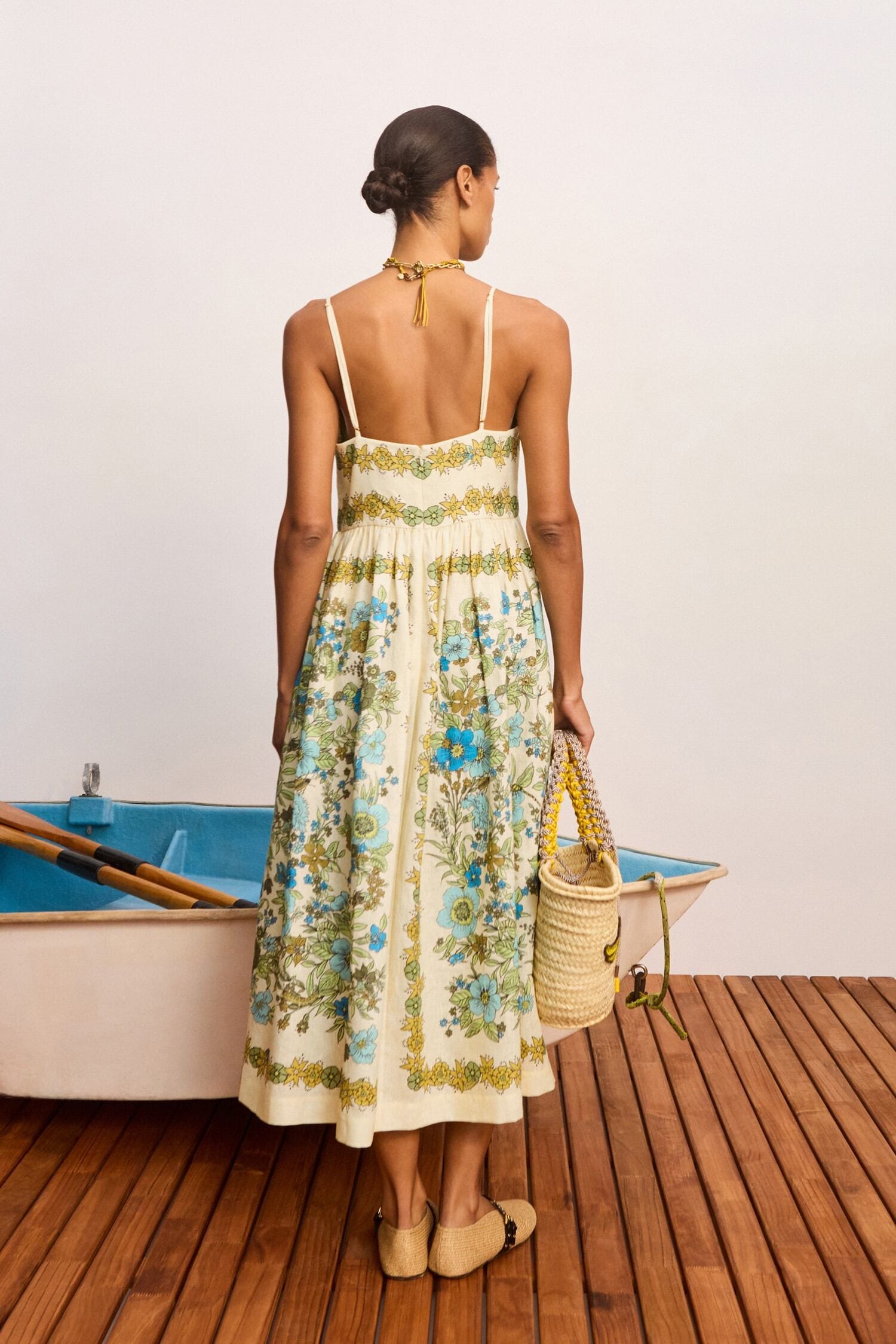 Alemäis Sophia Midi Dress robe midi lin col V