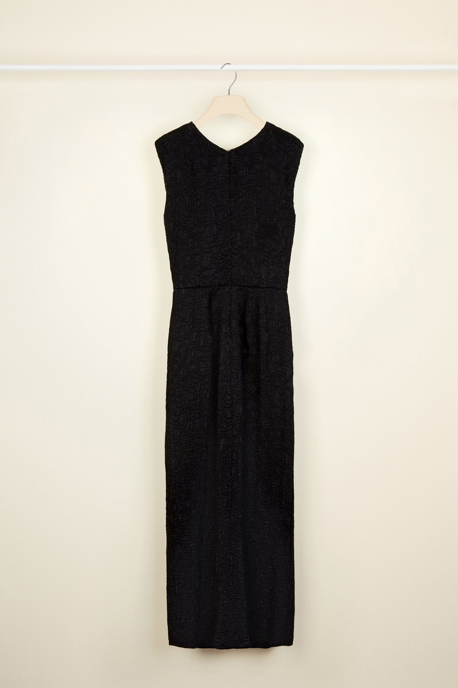 Patou DR051 maxi robe noire viscose devant torsadé