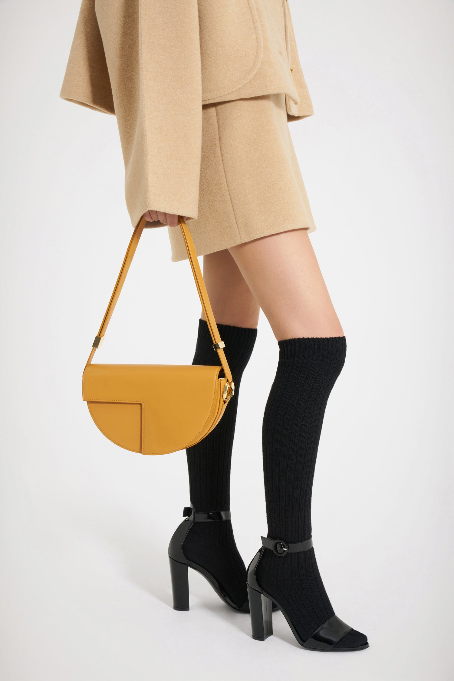 Patou Le Patou BA001 sac cuir Honey miel 25 cm